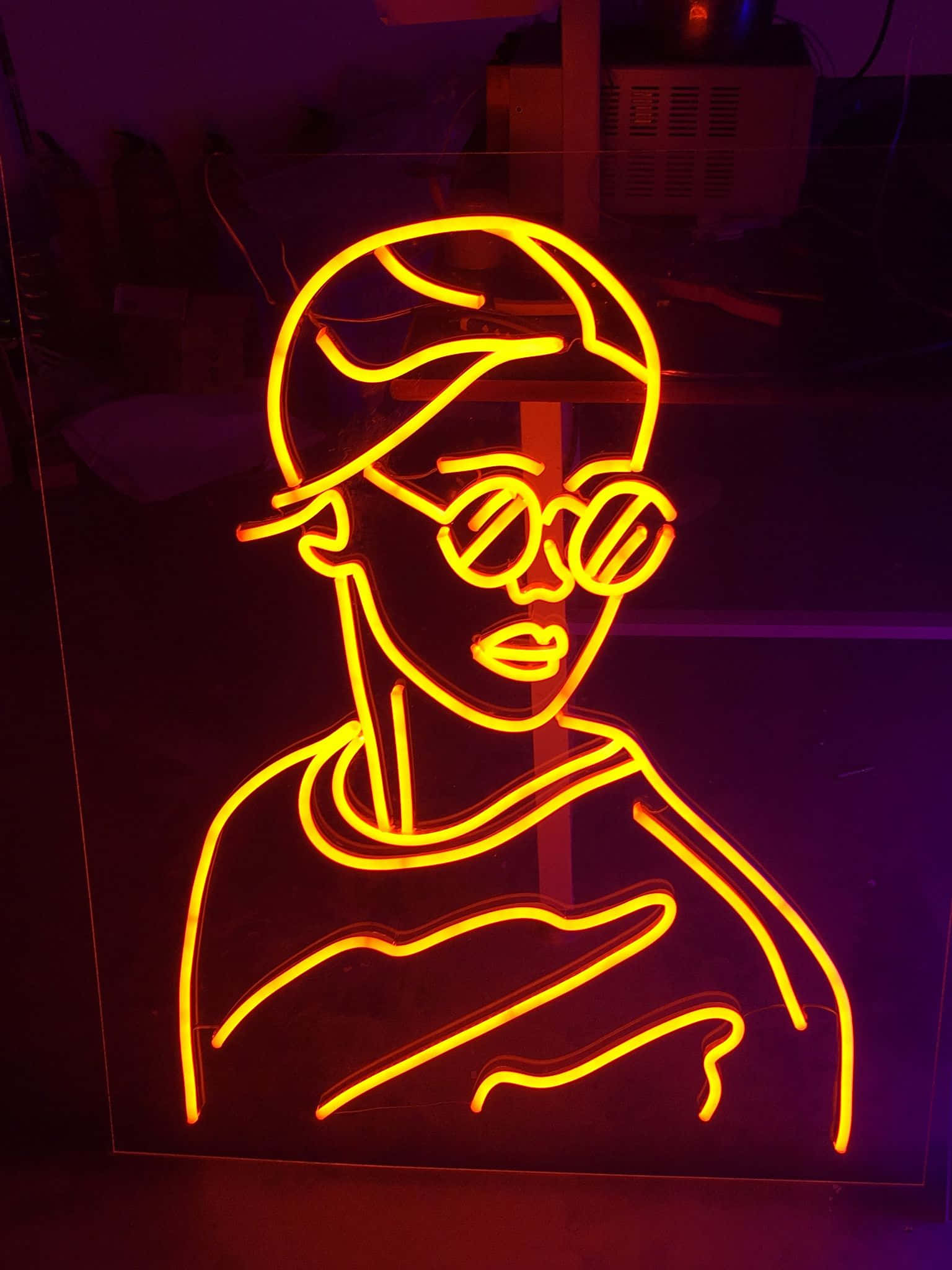 "Lys natten op med en neonlys æstetik!" Wallpapers