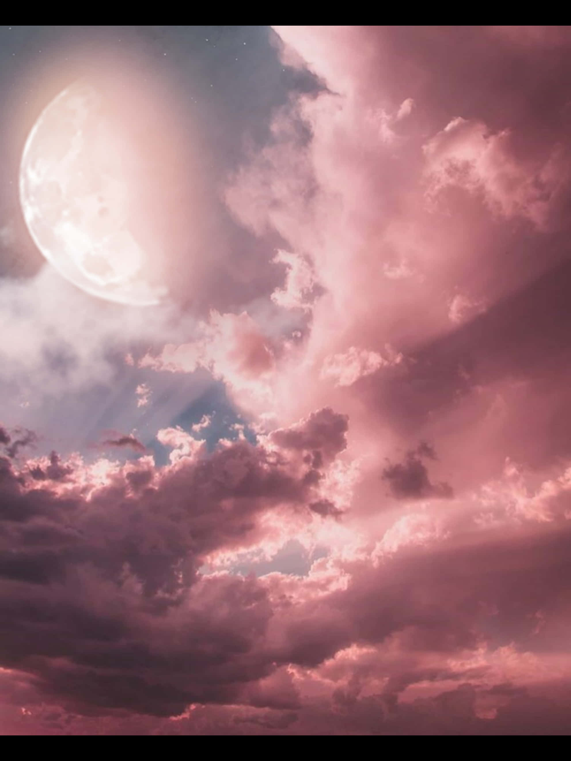 Lyserød måne og skyet himmel Wallpapers