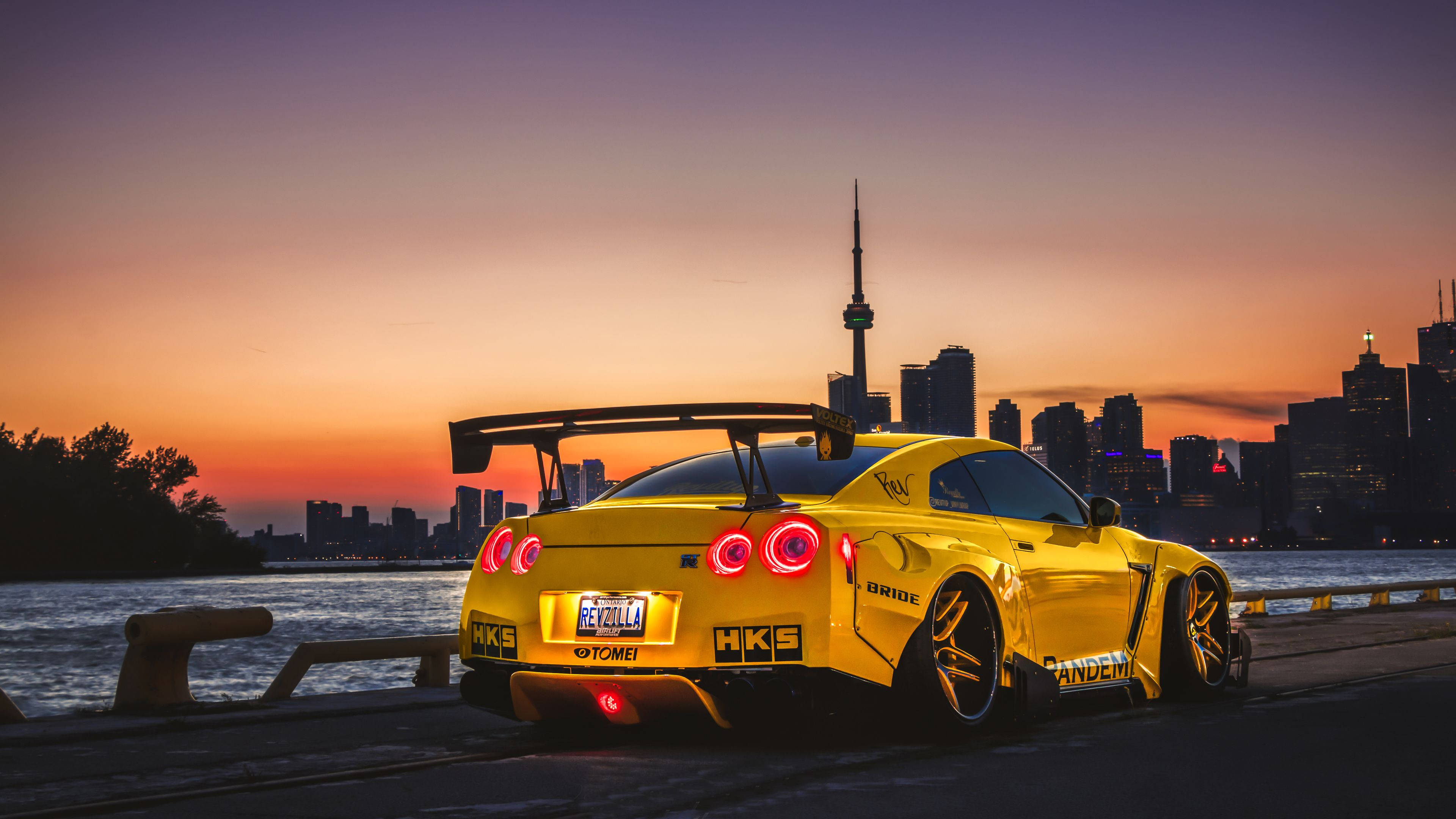 Majestætisk gul Nissan GT-R i 4K-kvalitet Wallpapers