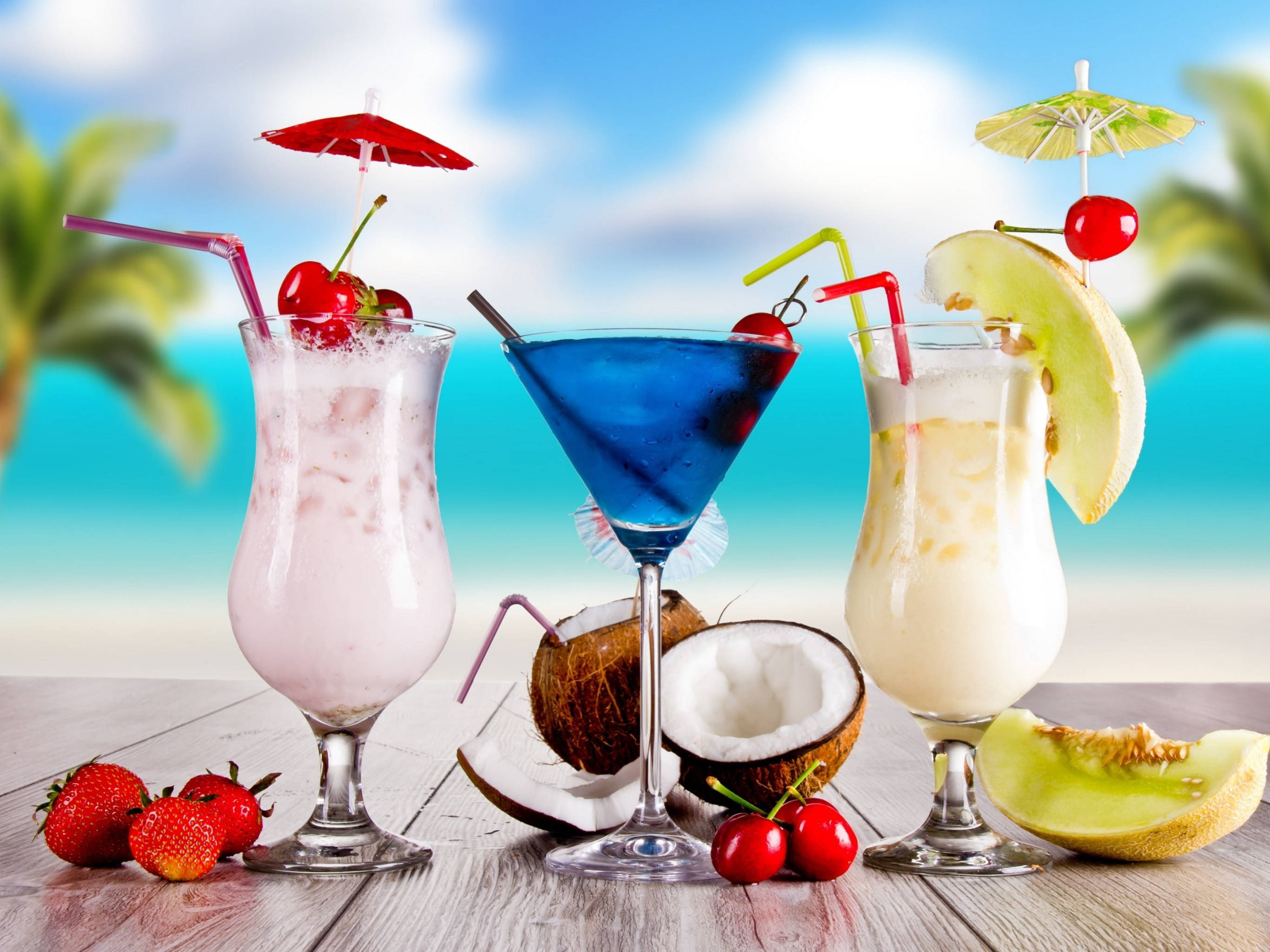 Melon-, bær- og blå curaçao-tropiske drinks Wallpapers