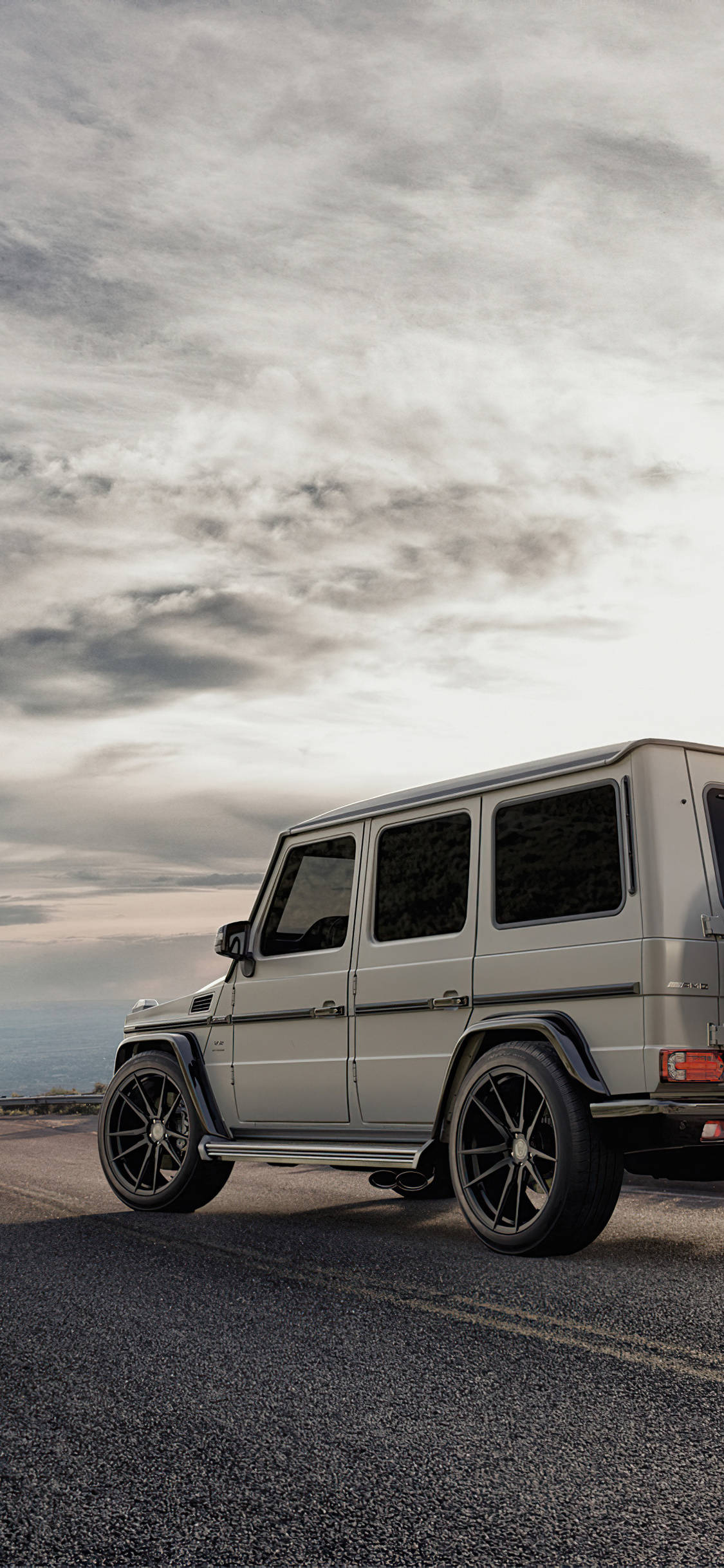 Mercedes Benz hvid wagon iPhone Wallpapers