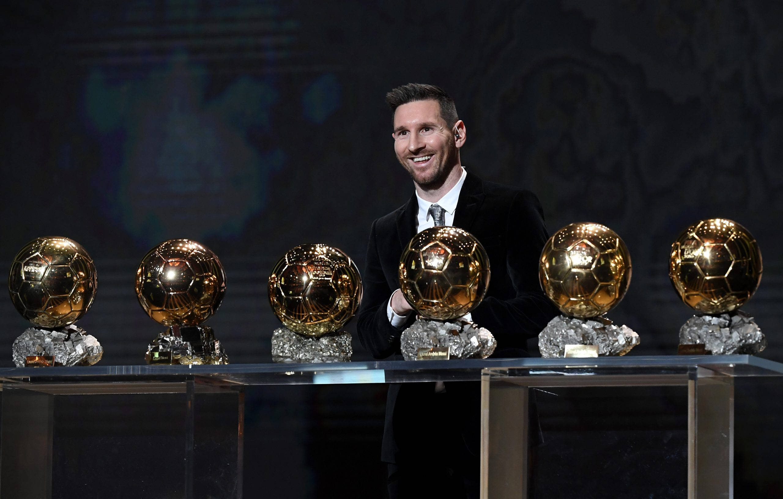Messi 2021 Ballon d'Or-trofæer Wallpapers