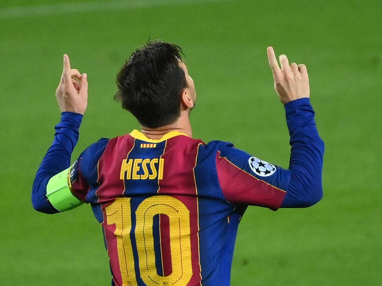 Messi 2021 peger opad Wallpapers