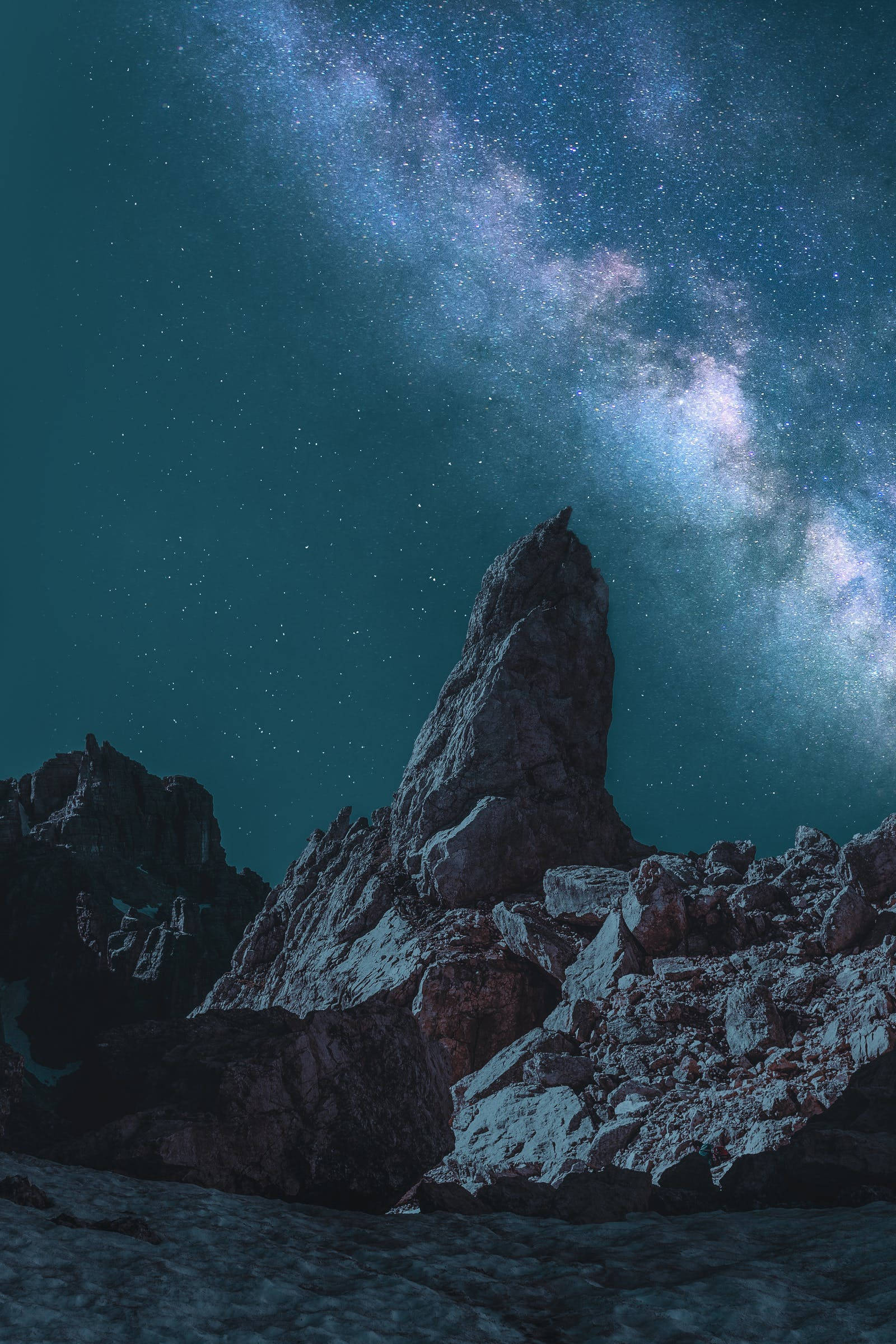 Monolit og Mælkevej Space iPhone Wallpapers