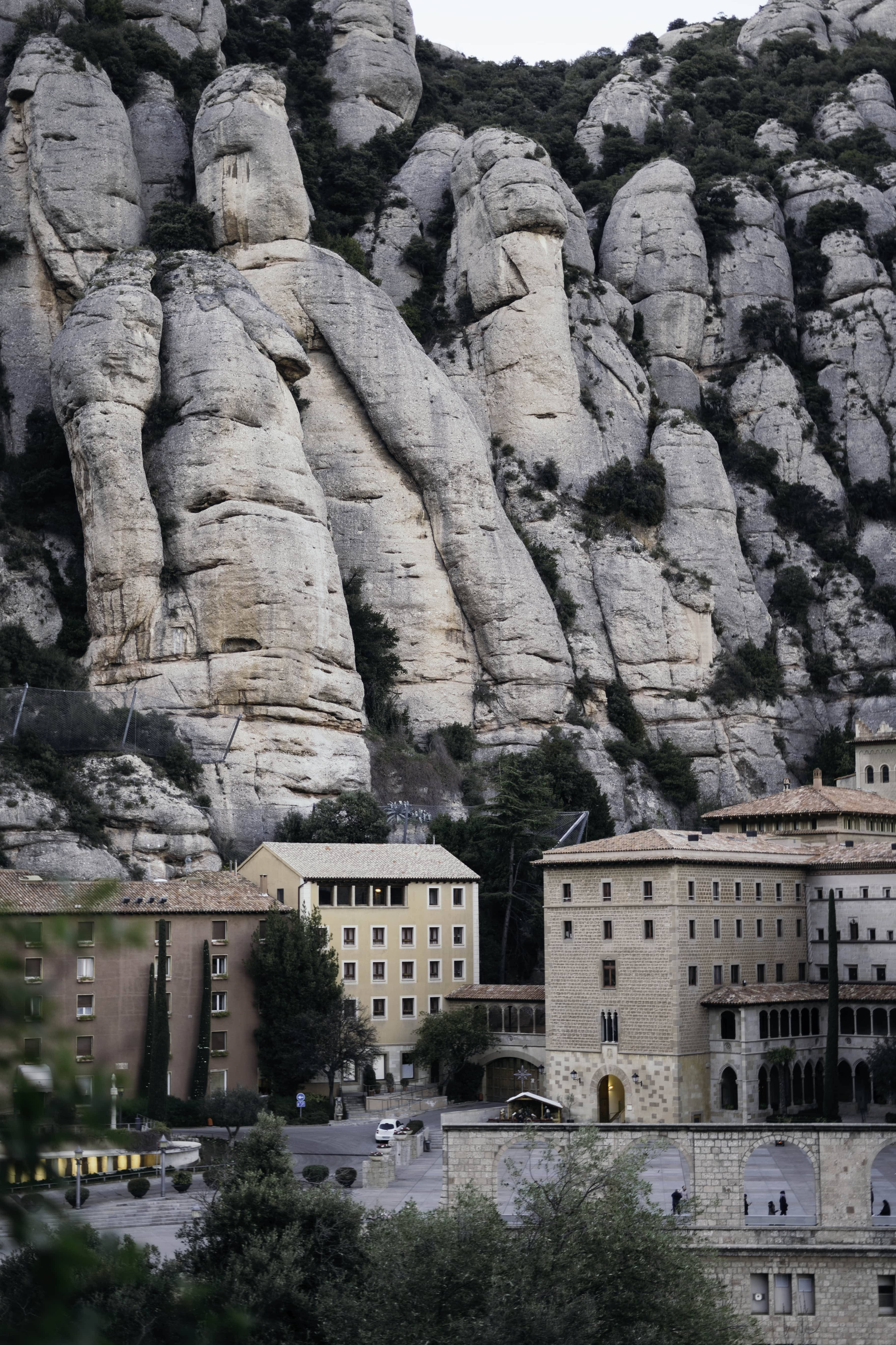 Montserrat hvide kampesten Wallpapers