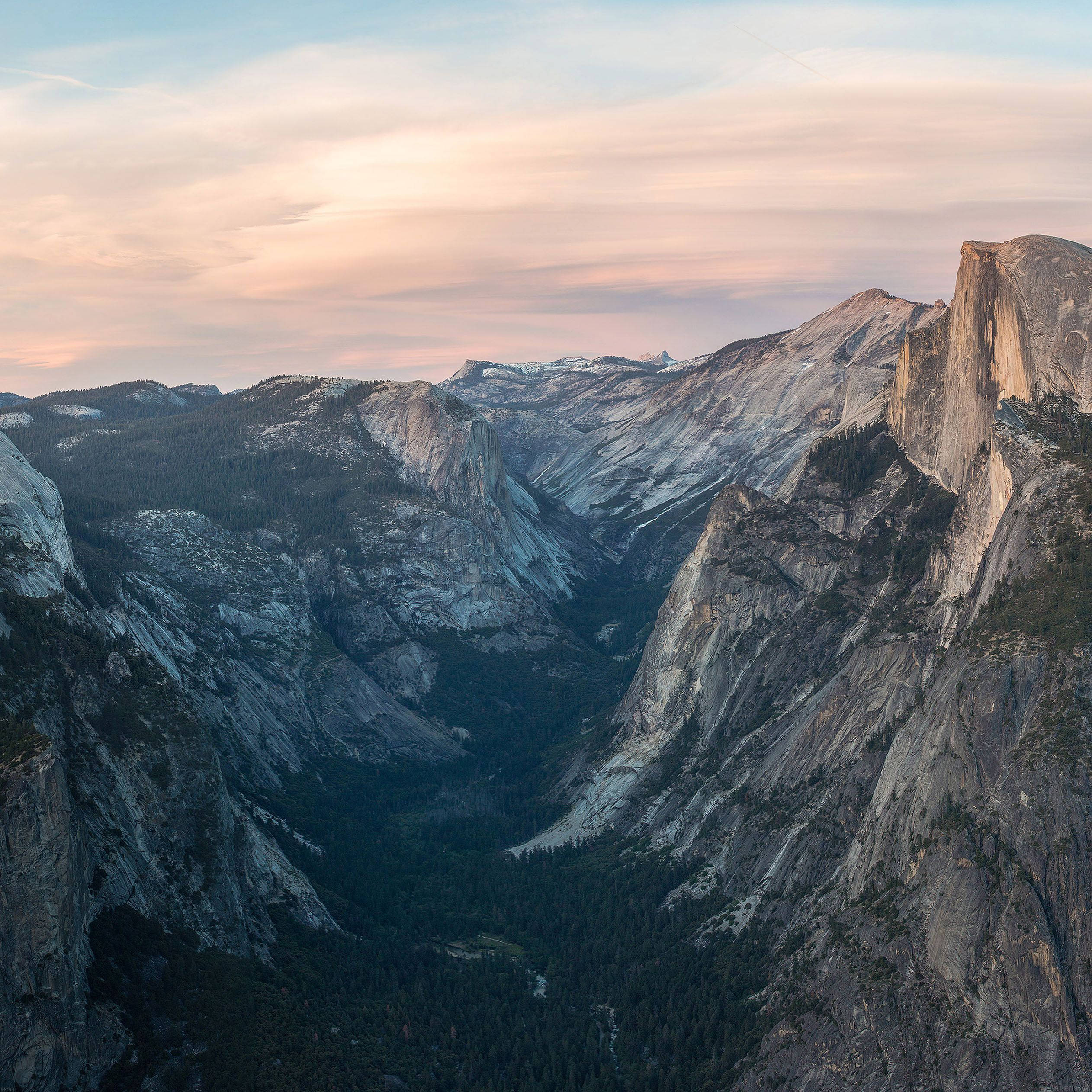 Mountain Valley iPad Display Wallpapers