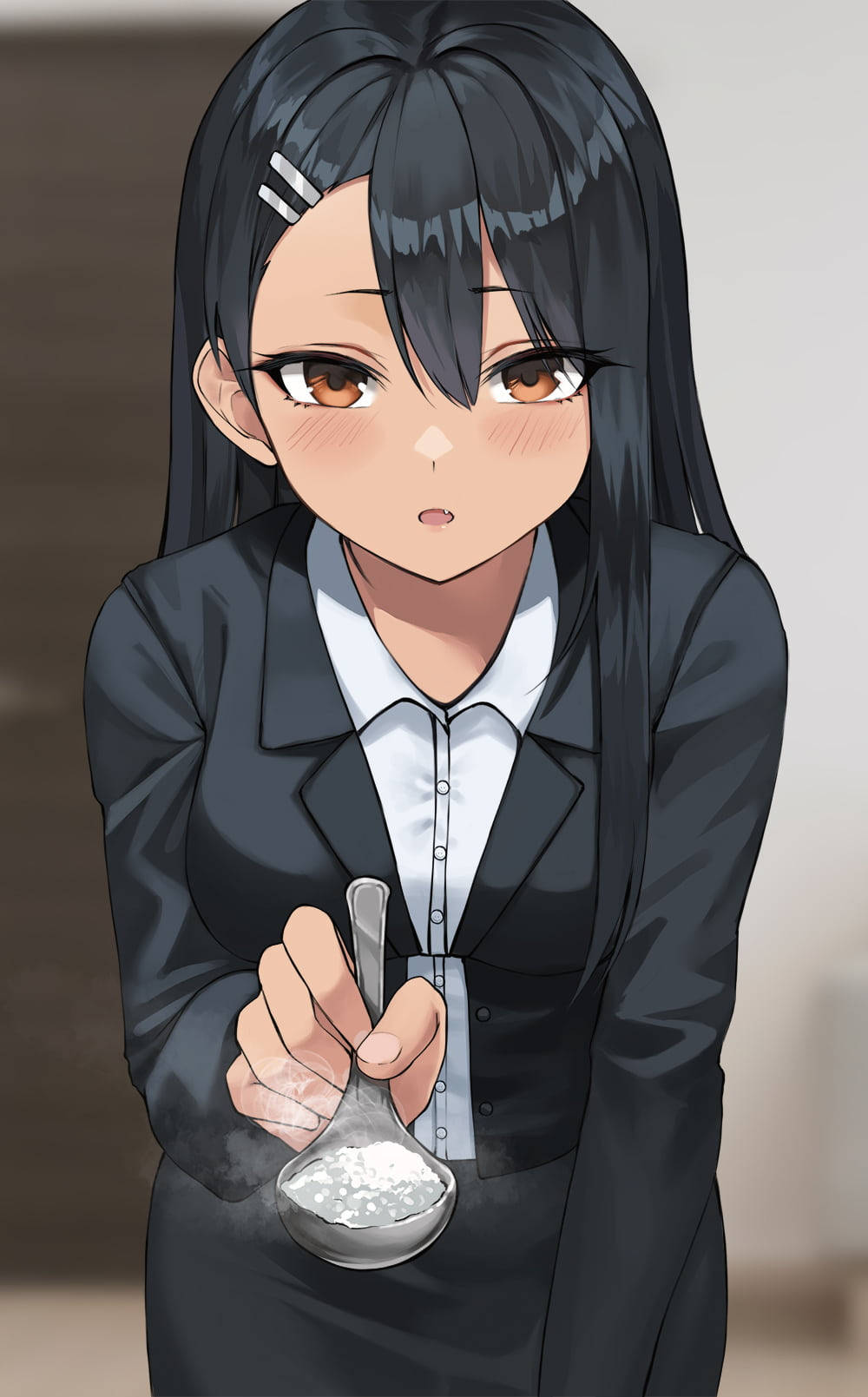 Nagatoro i sort jakkesæt Wallpapers