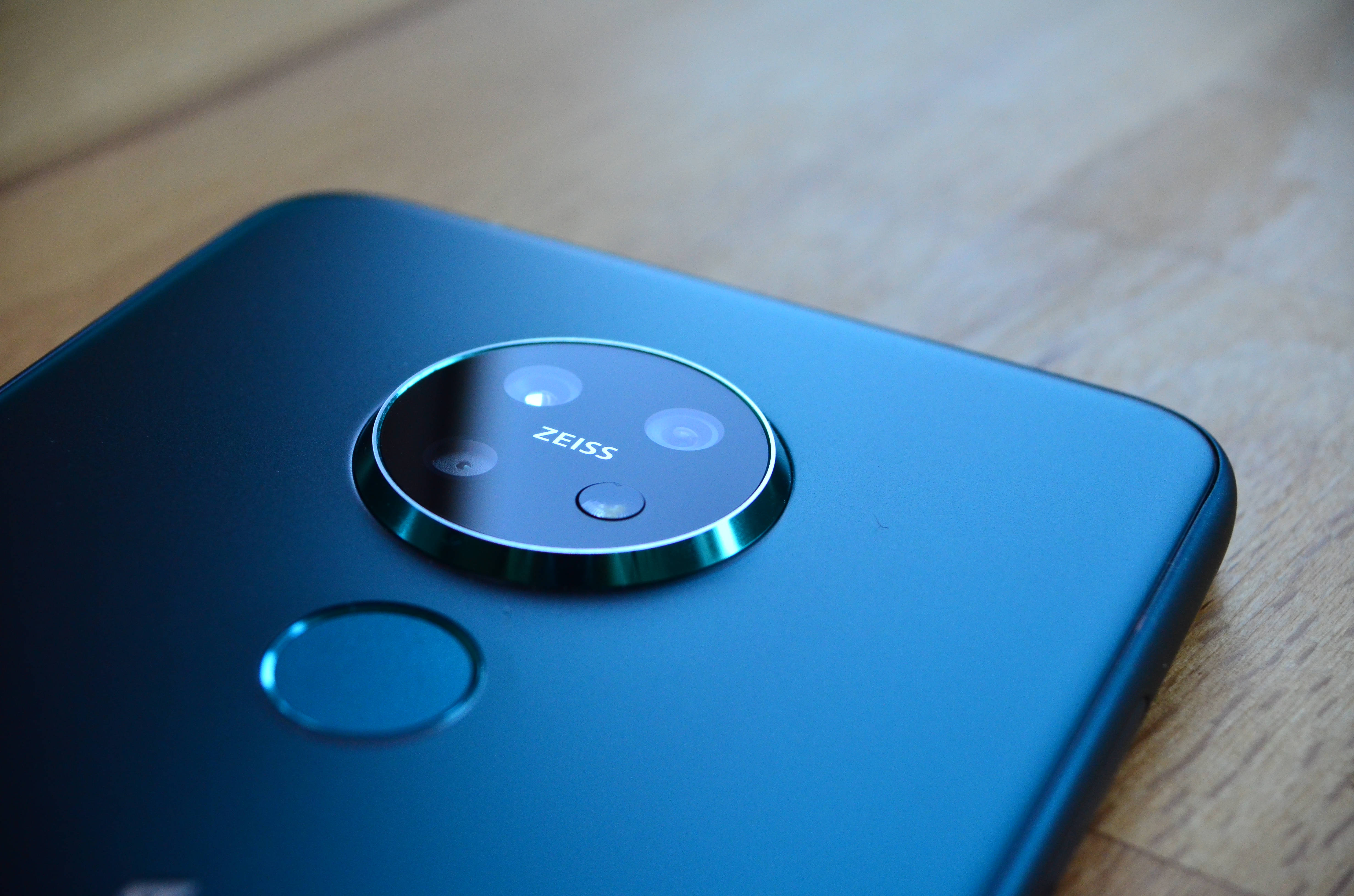 Nokia 7.2 Og Zeiss Linse Wallpapers