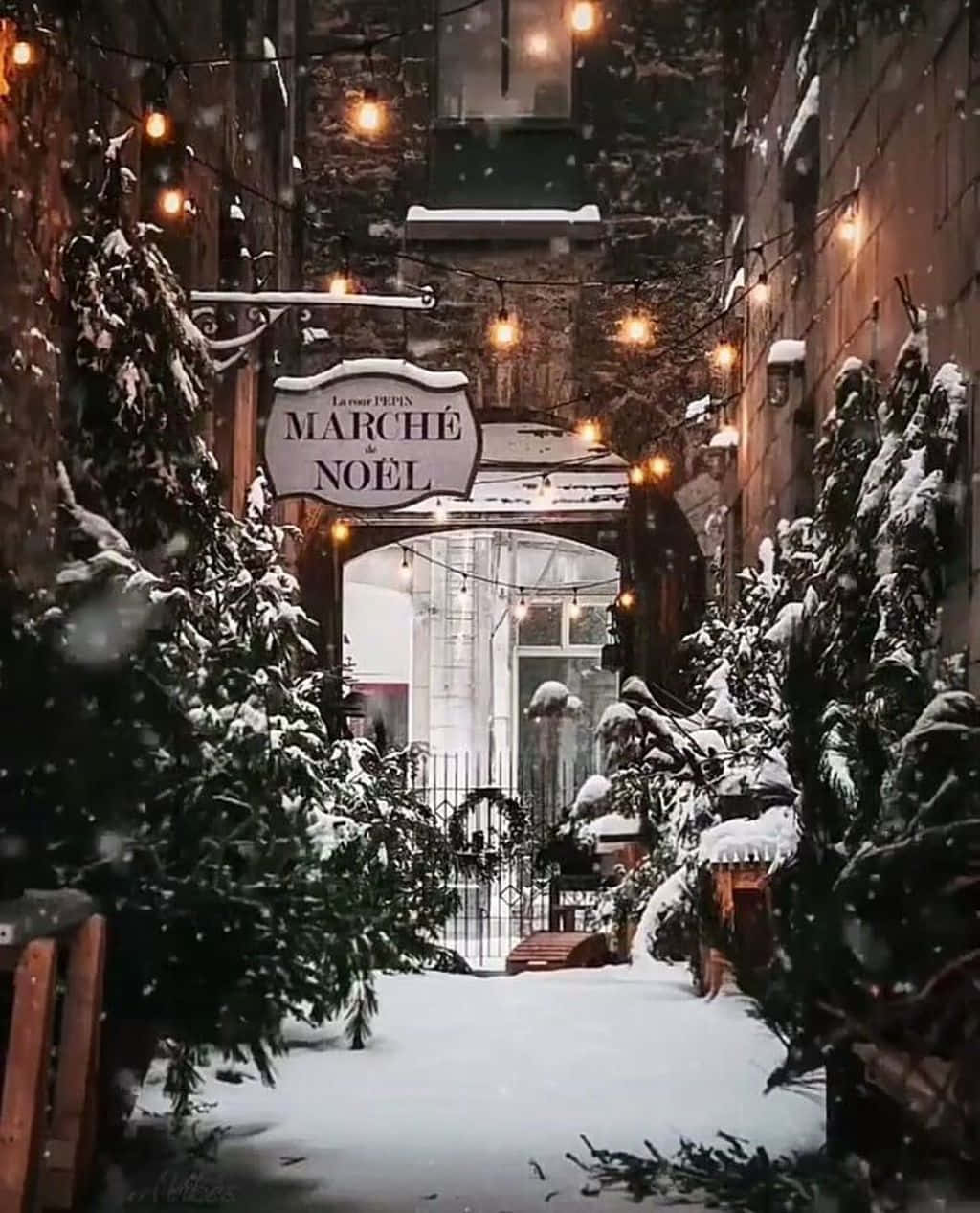 Nyd julens lyde og bring glæde ind i dit hjem med et juleæstetisk look Wallpapers