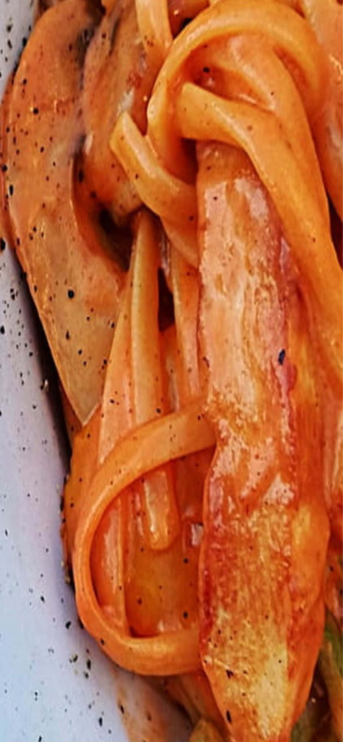 Nyd lækker italiensk pasta med din iPhone X. Wallpapers