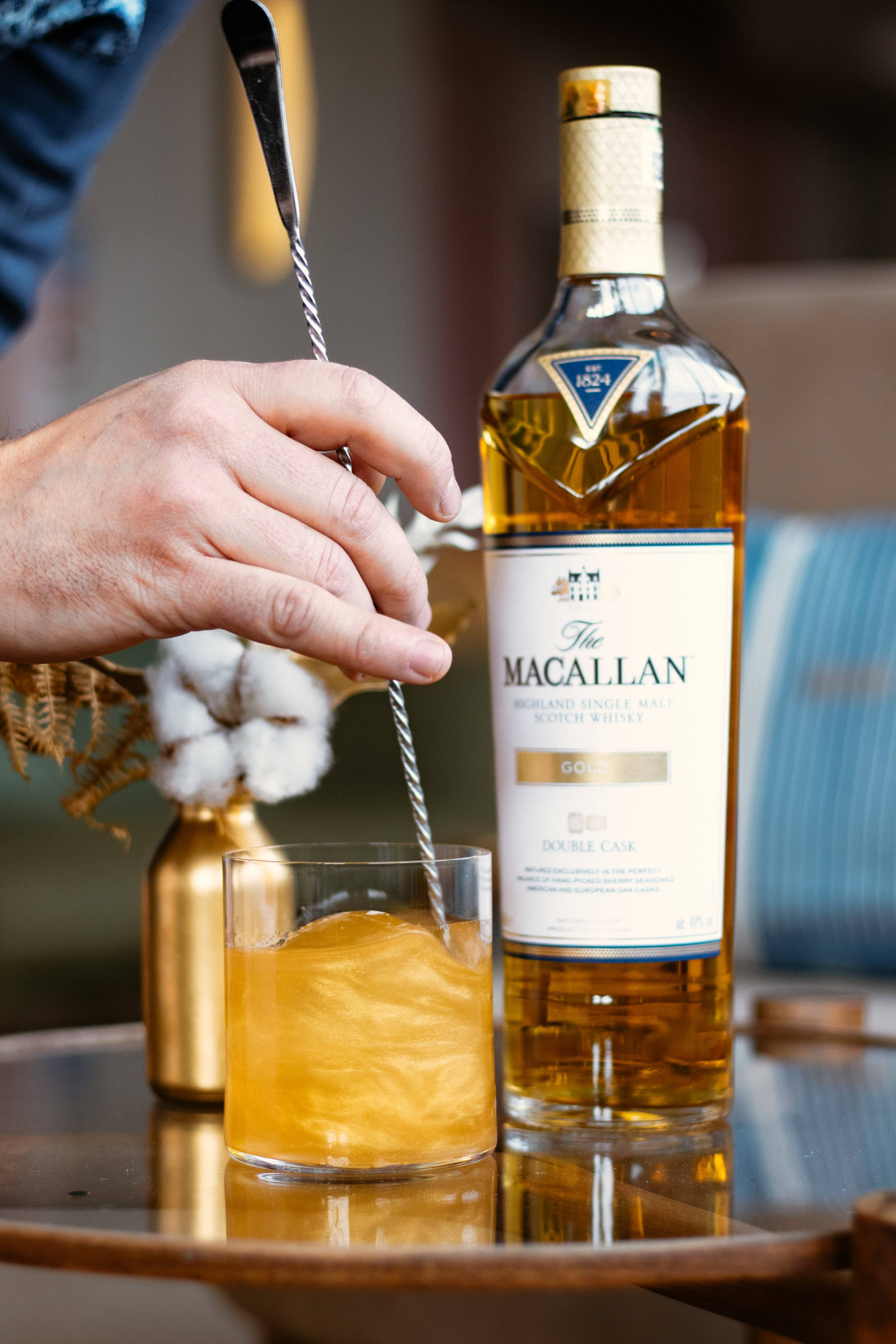 Omrøring af ekspertisen - Macallan Whisky-cocktail Wallpapers