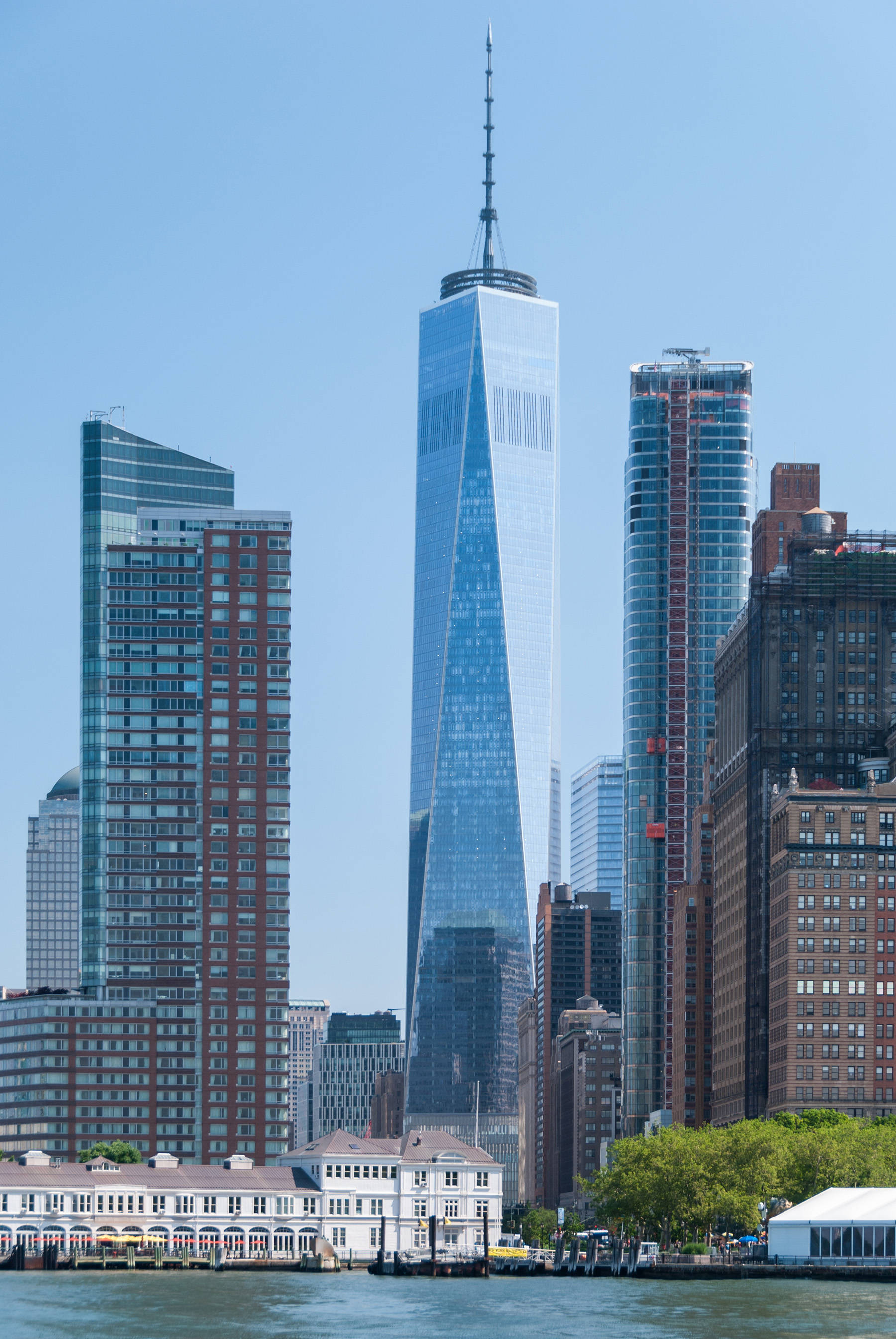 One World Trade Center rager højt op Wallpapers