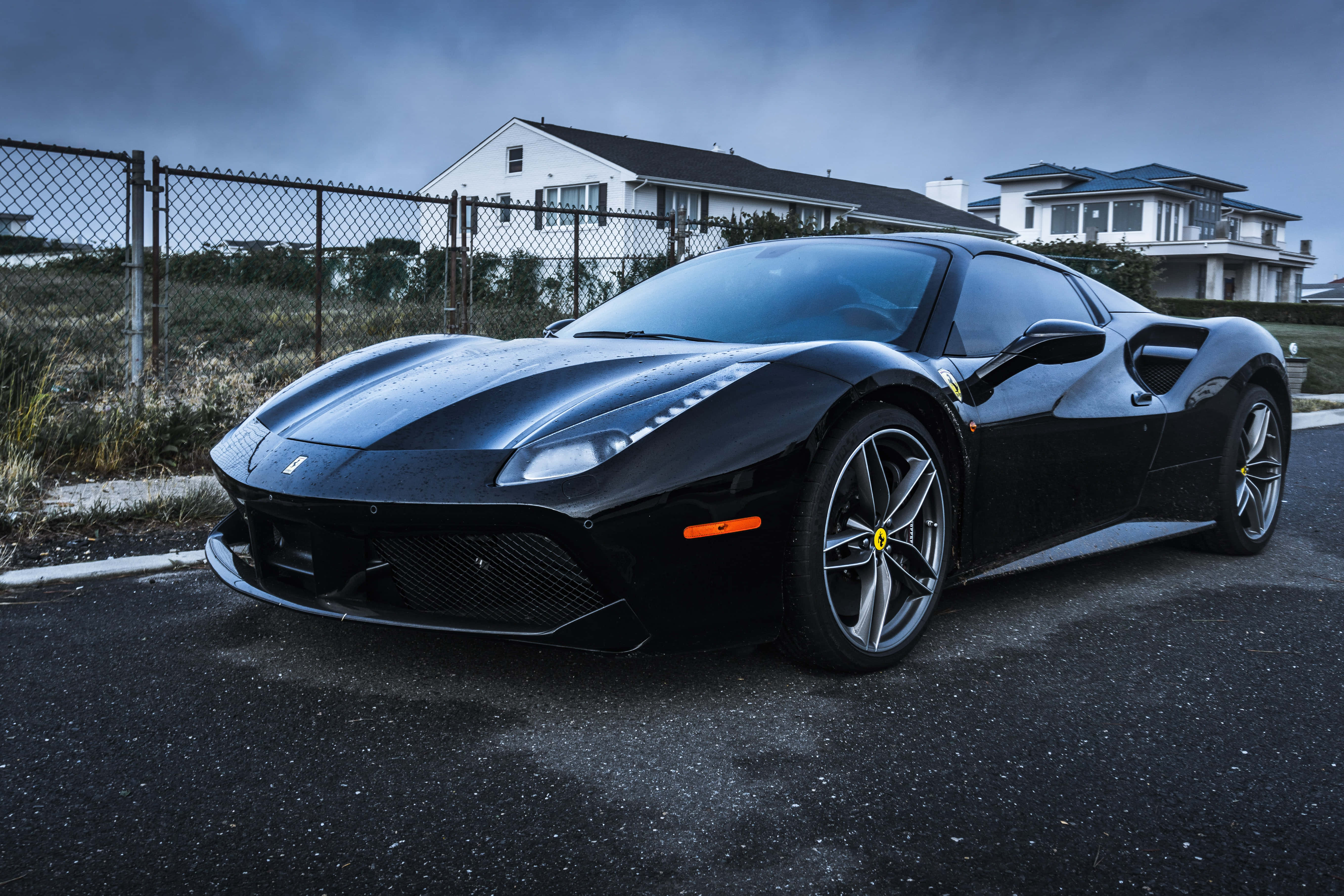 Oplev fart og luksus med Ferrari Wallpapers