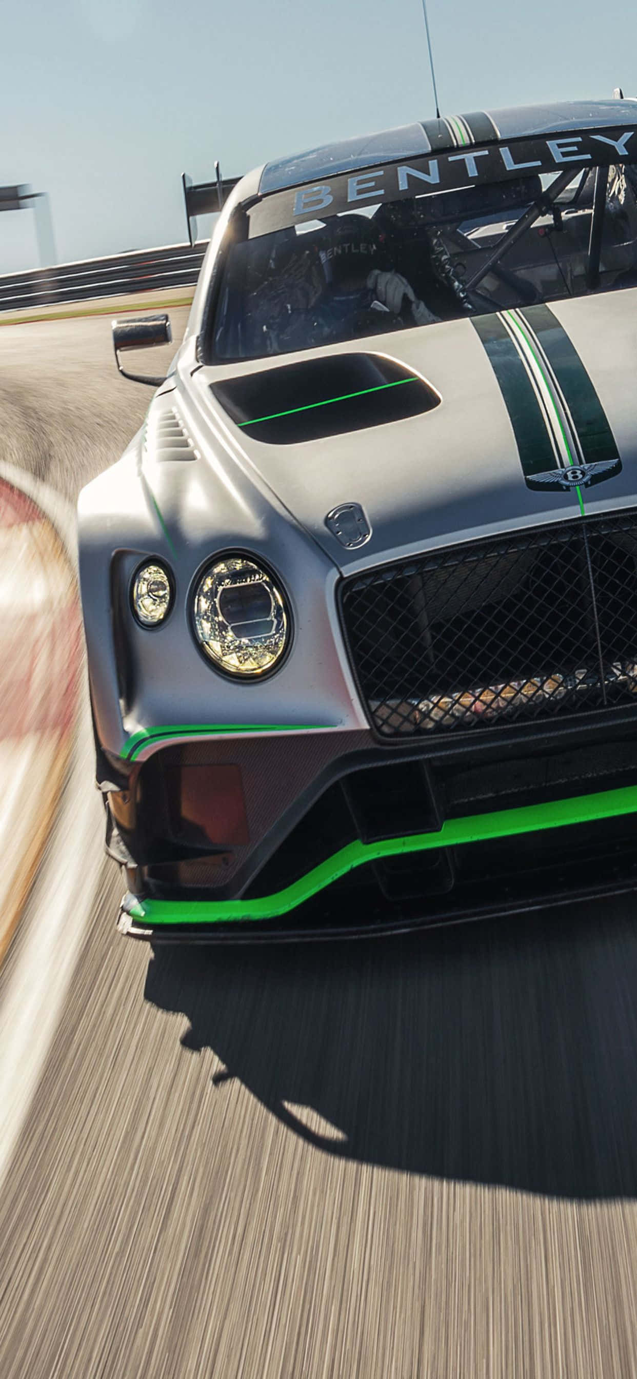På vej mod luksus med den eksklusive iPhone Xs Max Bentley Wallpapers