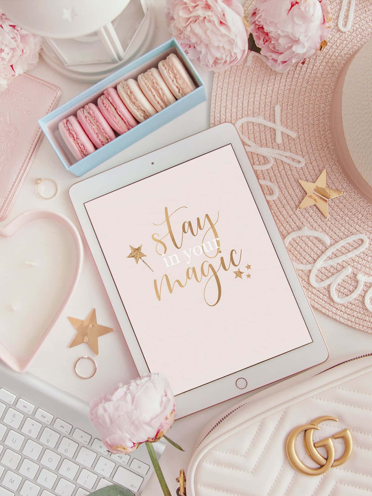 Pastel Stay Magic sød piget iPad Wallpapers