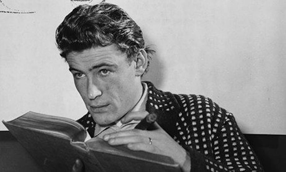 Peter O'Toole forbereder sig til sin ikoniske rolle i Lawrence of Arabia Wallpapers