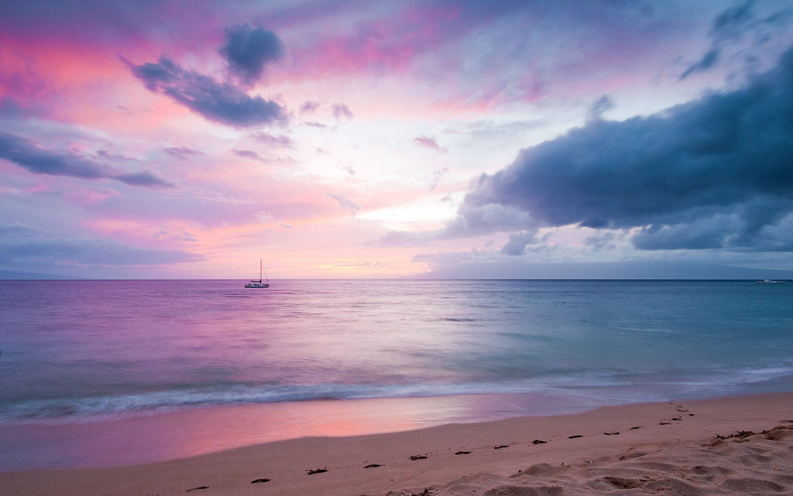 Pink Aesthetic Ocean Sunset med Båd Wallpapers