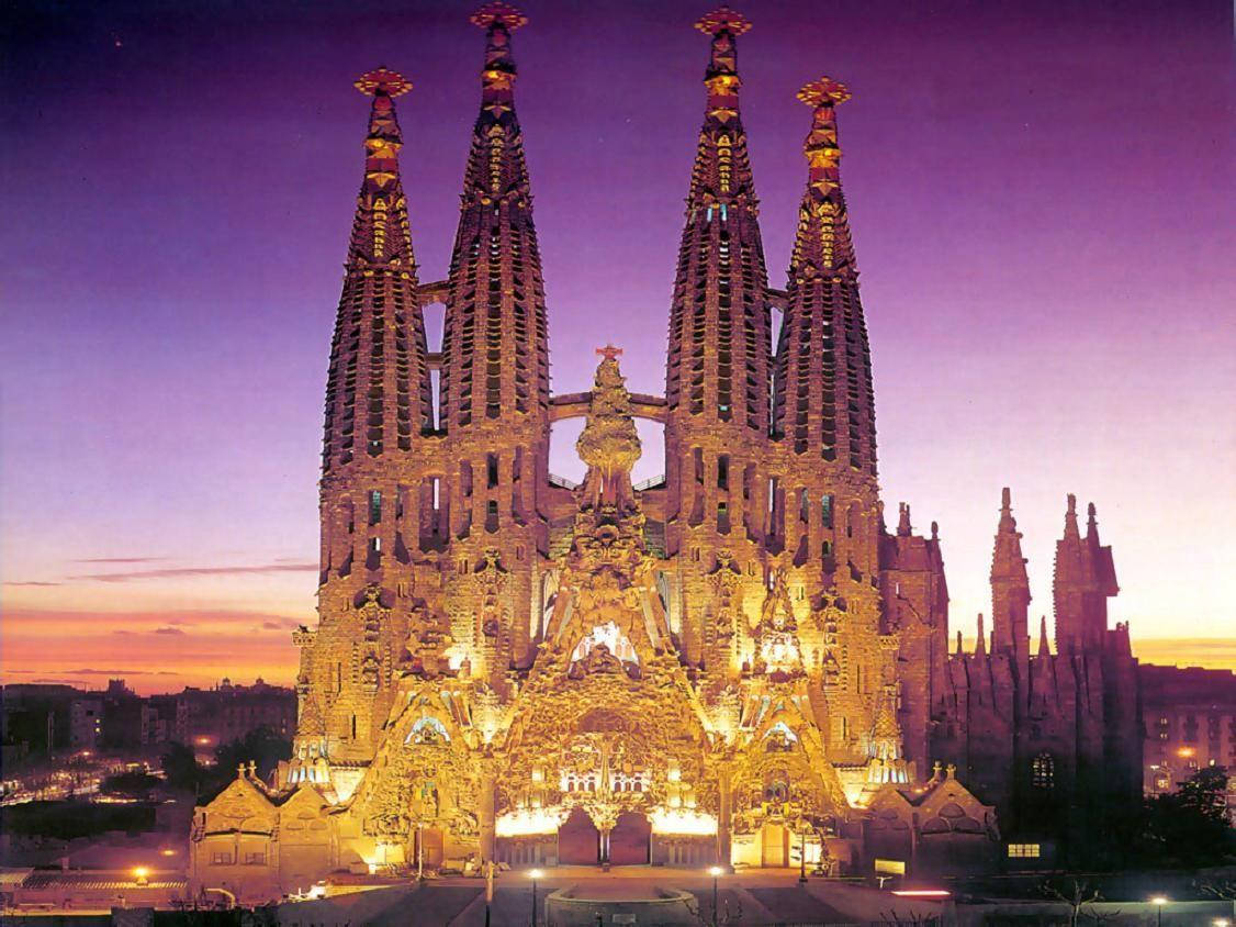 Sagrada Familia lilla nattehimmel Wallpapers