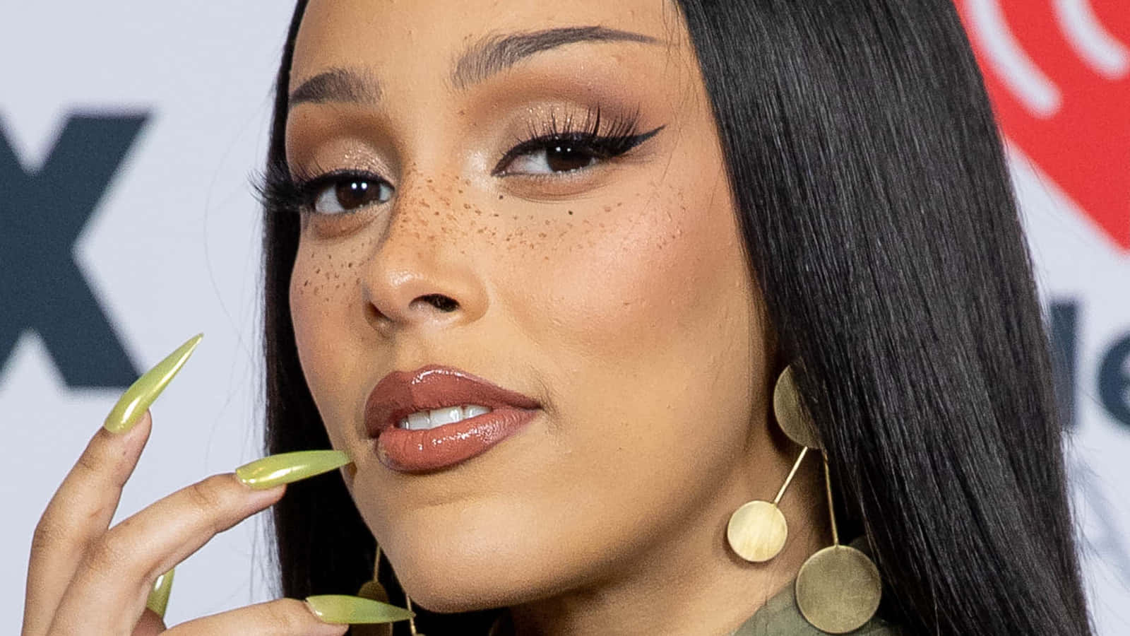 Sanger og sangskriver Doja Cat Wallpapers