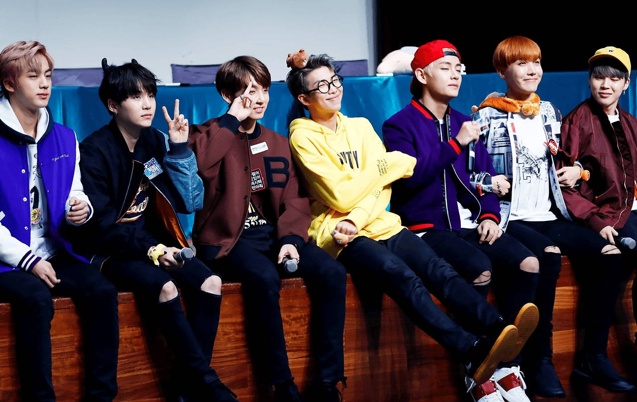 Sød BTS ved fanmøde Wallpapers