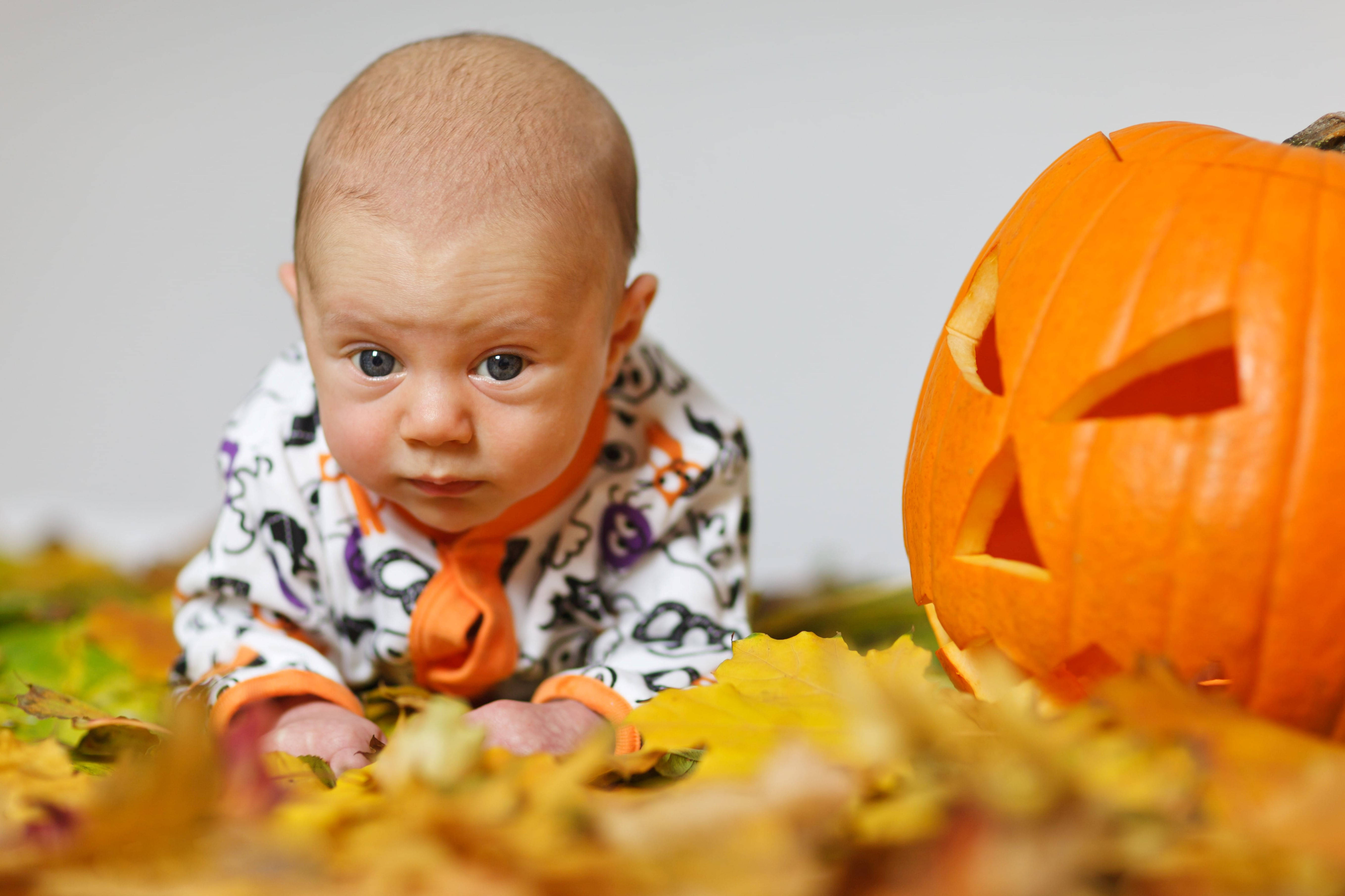 Sød Halloween-baby Wallpapers