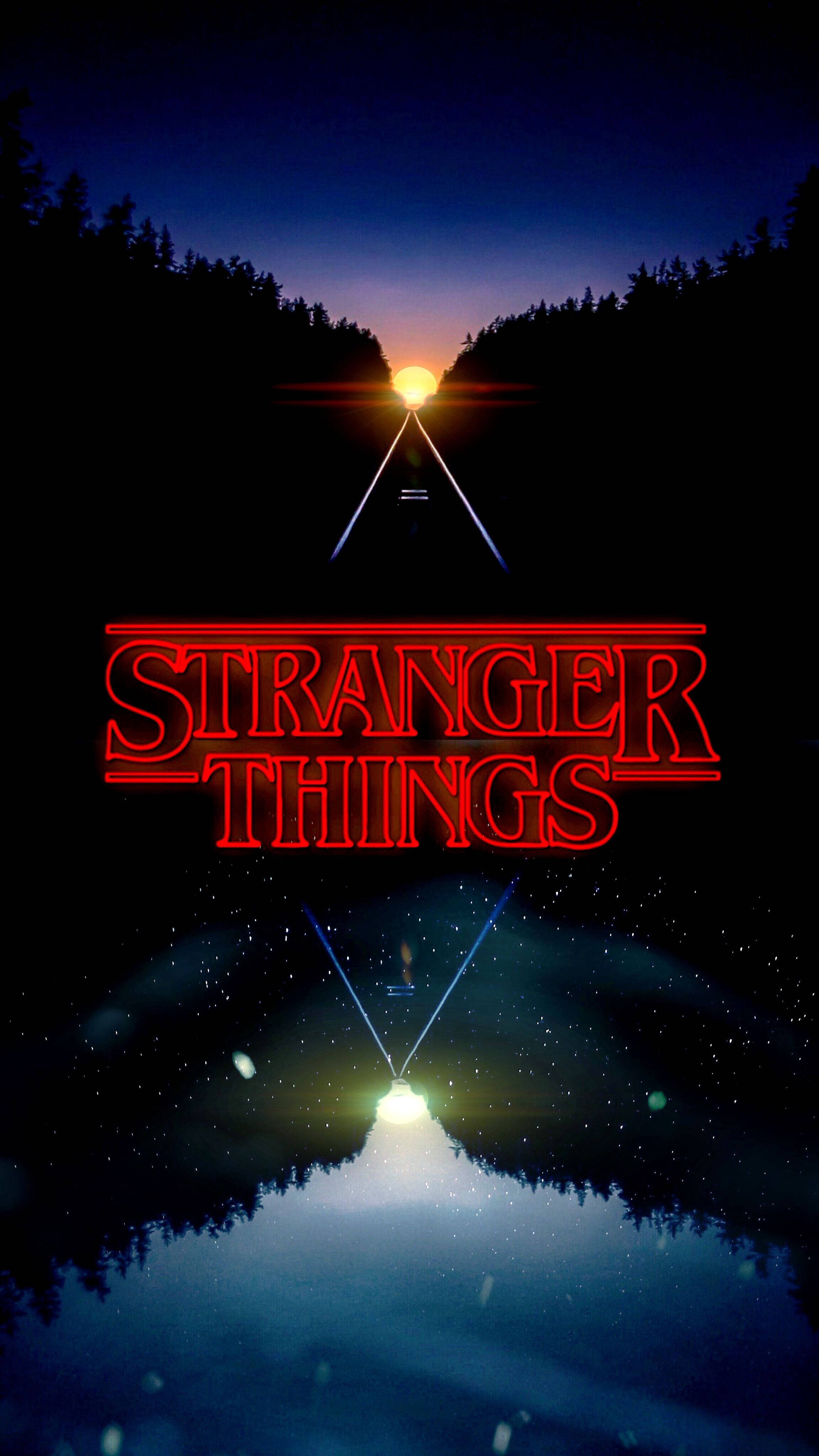 Sød Stranger Things Mørk Skov Silhuet Wallpapers