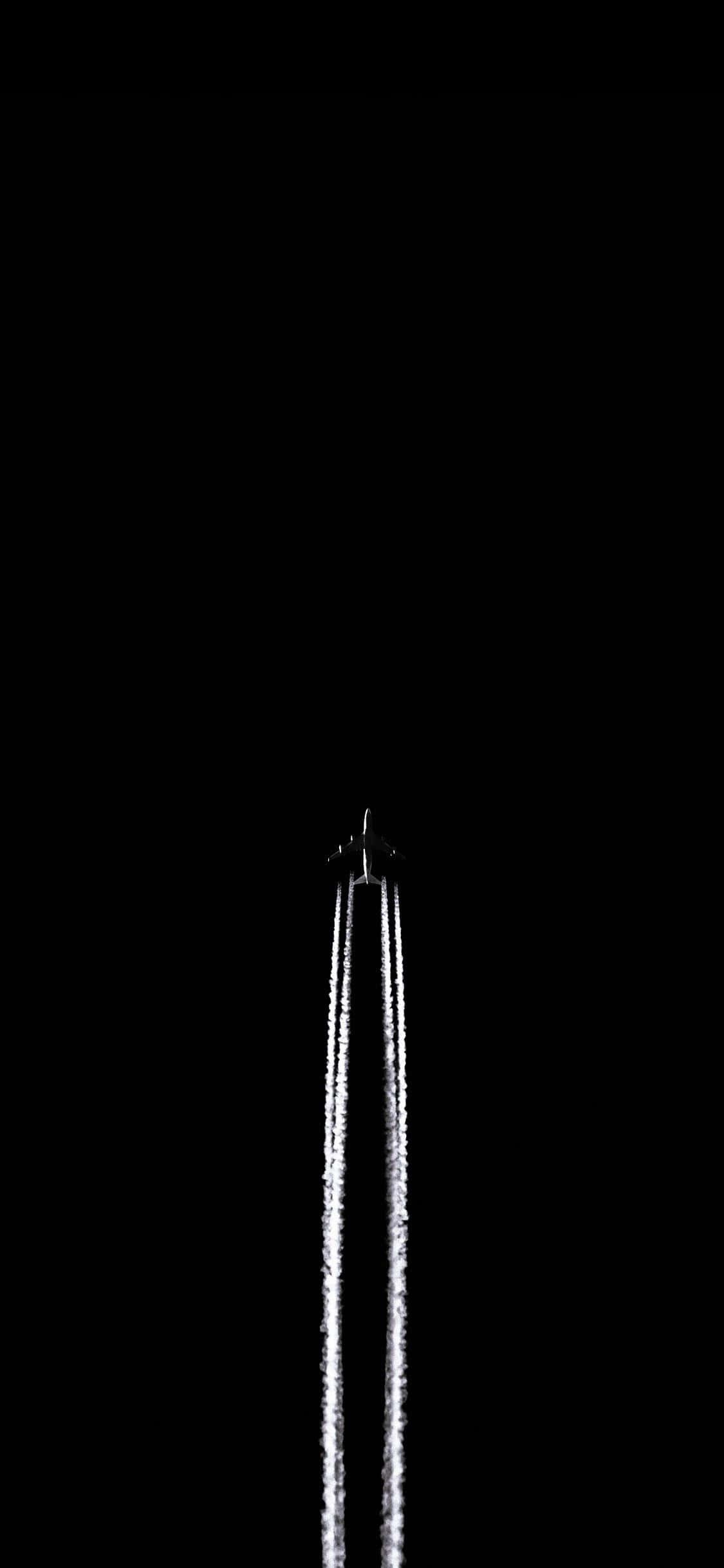 Se slank og stilfuld ud med den mørke iPhone Wallpapers