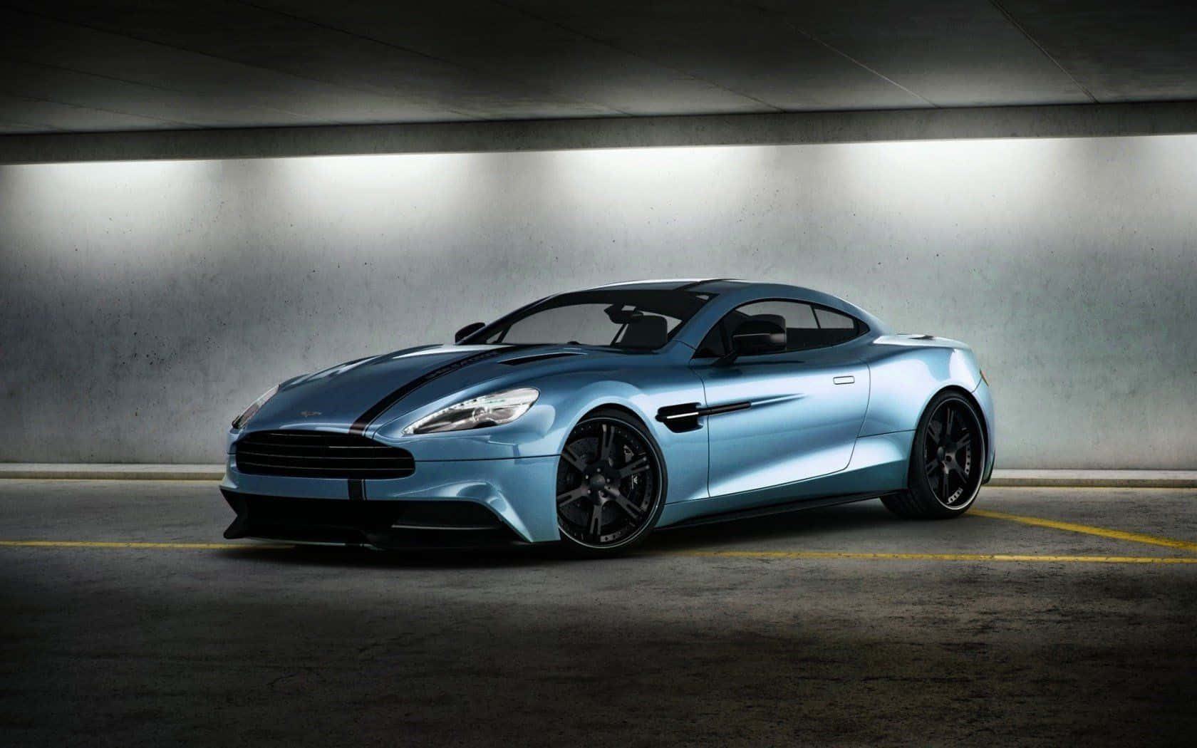 Slank Aston Martin Vanquish i bevægelse Wallpapers