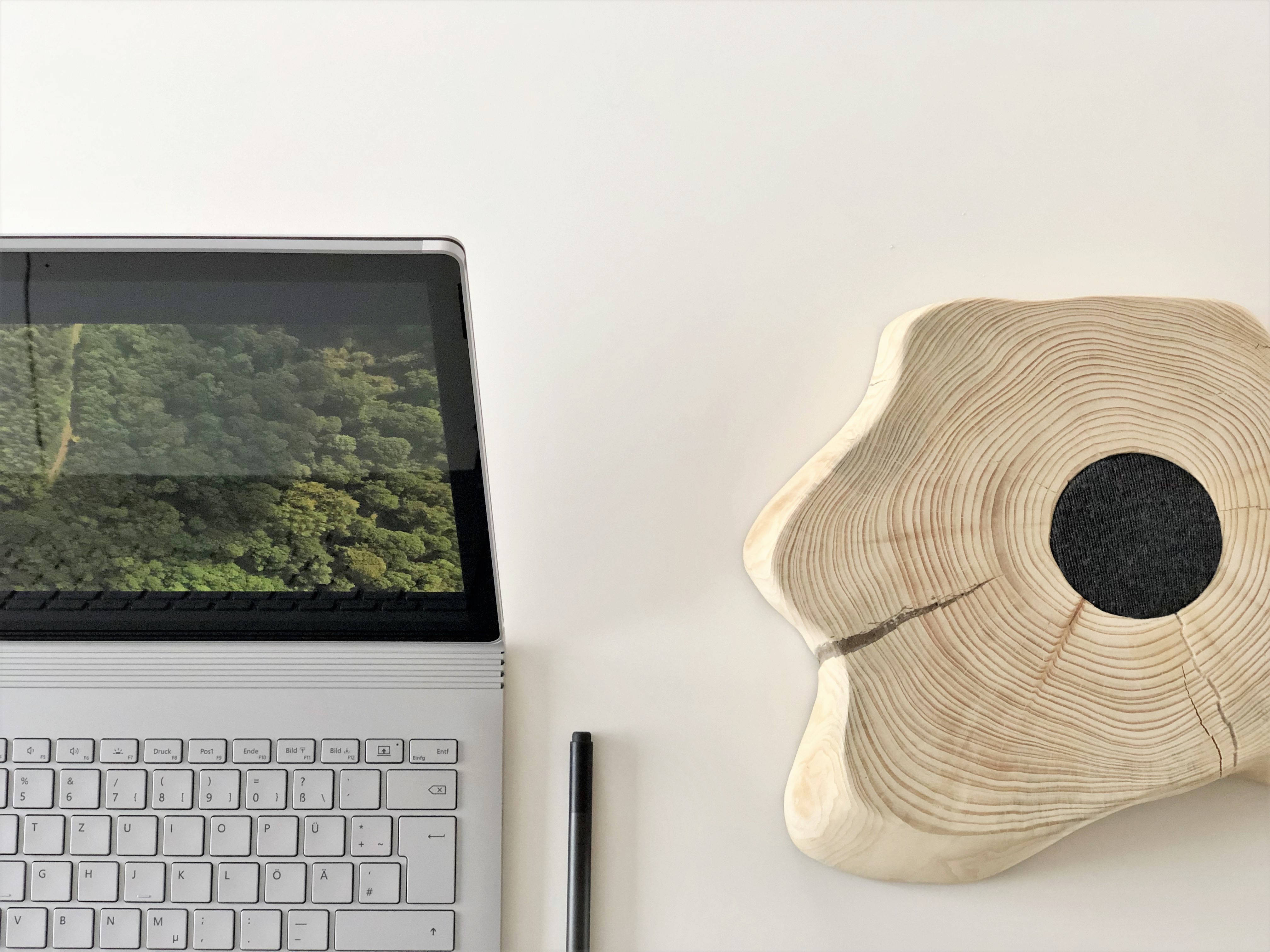 Slank og moderne Surface Book 3 Wallpapers