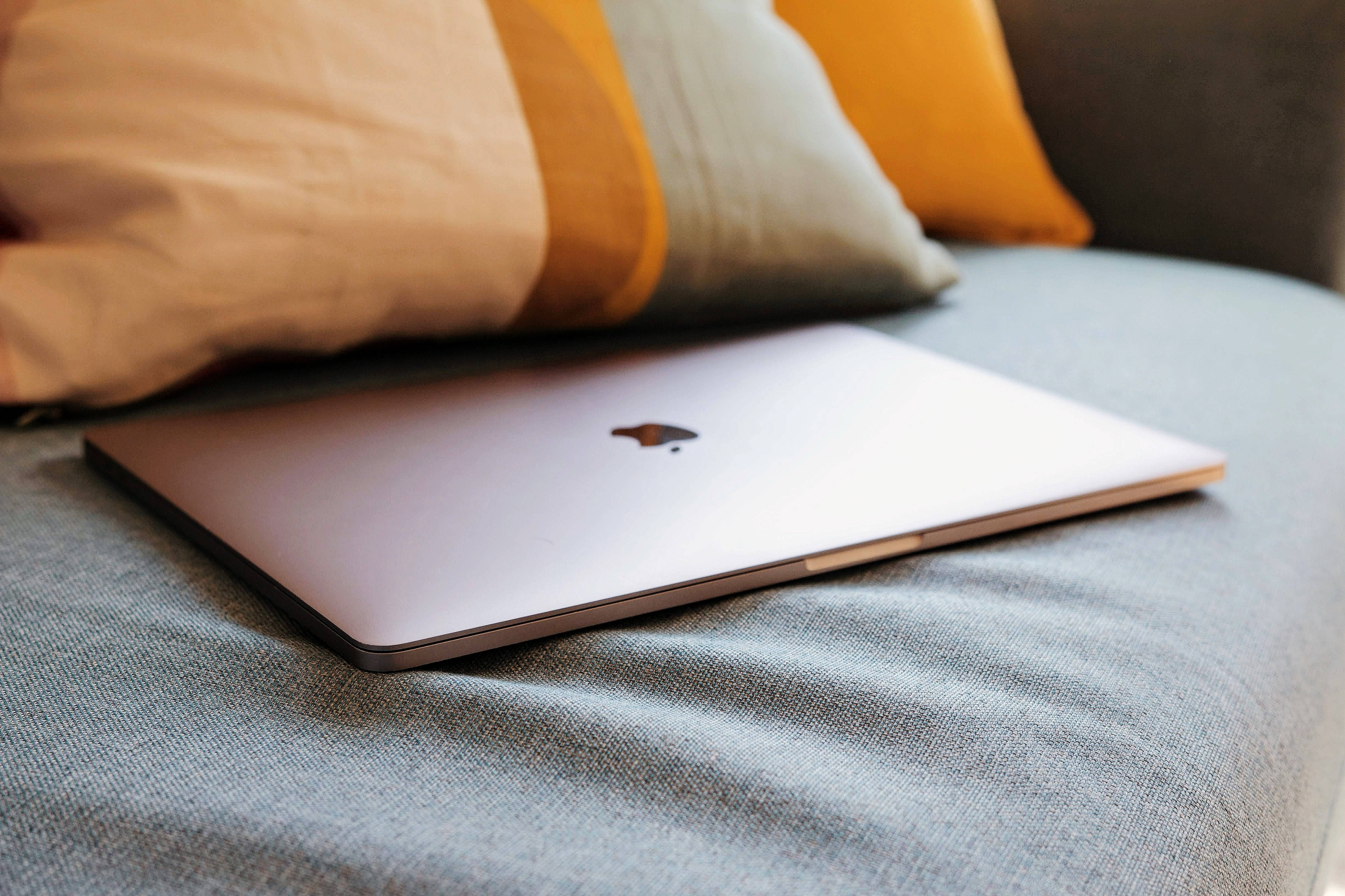 Slip kreativiteten løs med et æstetisk Mac-arbejdsområde Wallpapers