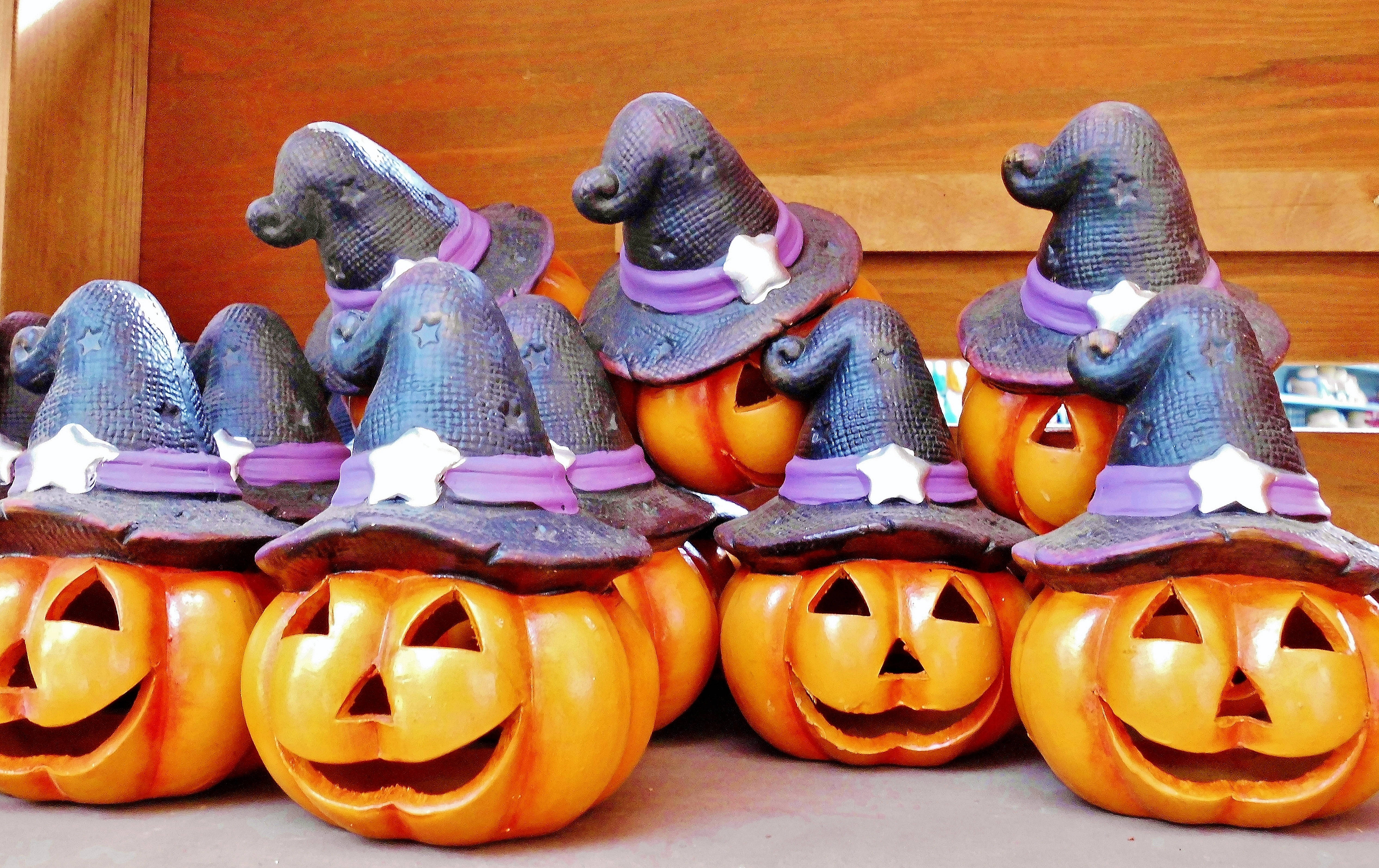 Smilende græskarfigurer til Halloween Wallpapers