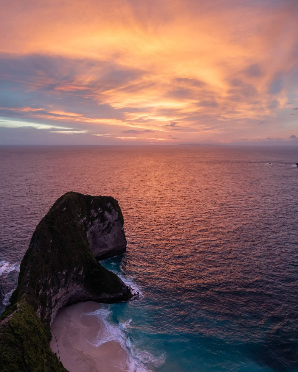 Smuk æstetik med solnedgang og strand Wallpapers