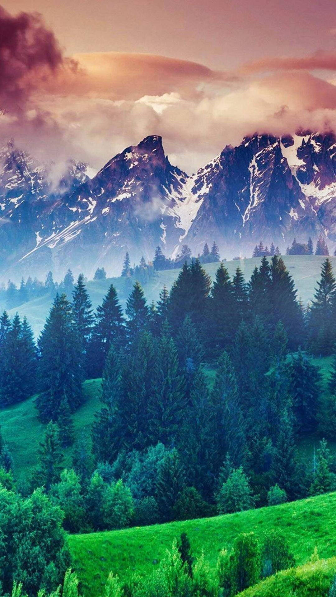 Sneklædte bjerge i naturen Wallpapers