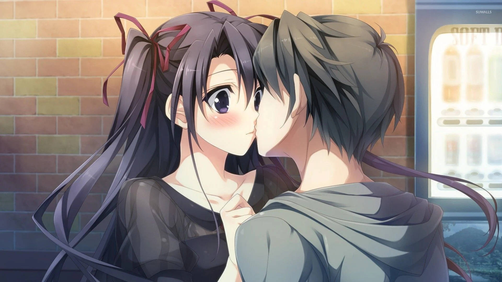 Sødt anime-par kysser mod murstensvæg Wallpapers