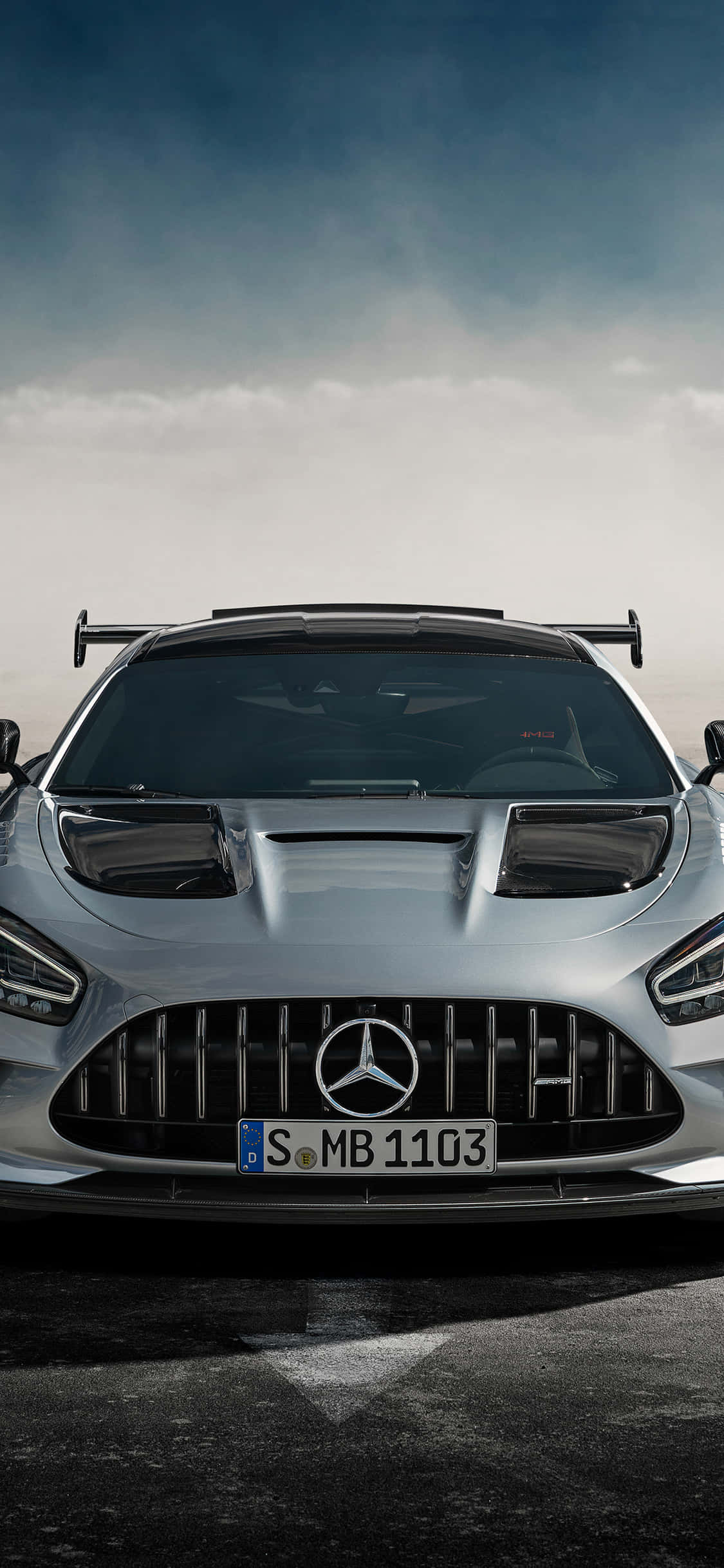 Sølv iPhone Xs Mercedes Amg baggrund Wallpapers