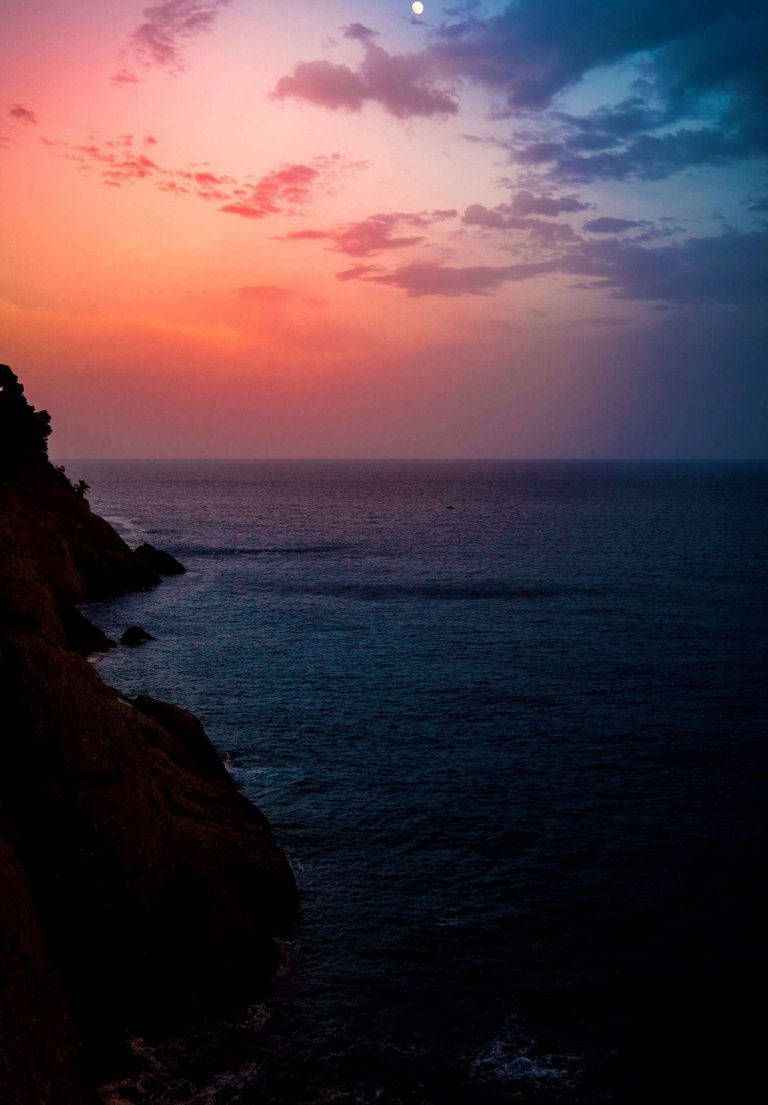 Solnedgang Havbølger iPad 2021 Wallpapers
