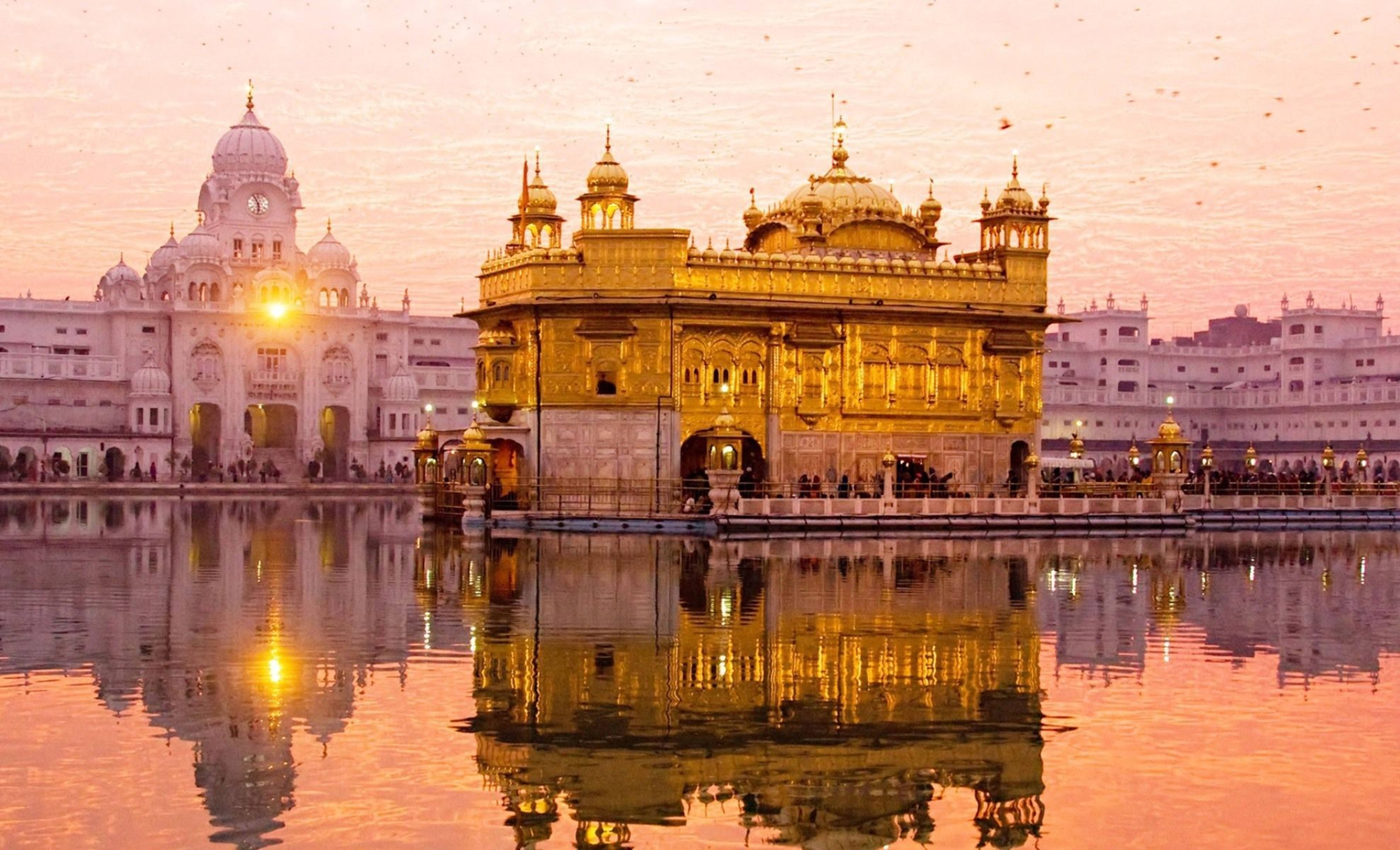 Solnedgang ved Amritsars Gyldne Tempel HD Wallpapers