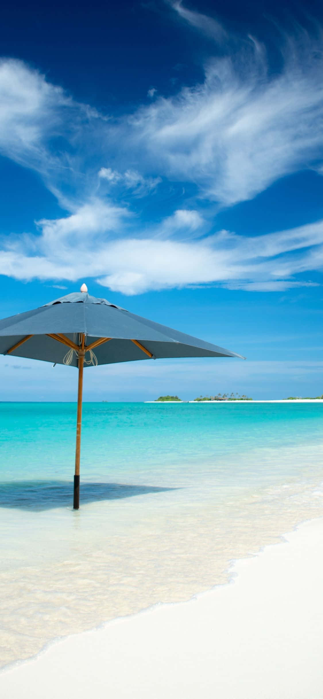 Sommerstrand iPhone Parasol Wallpapers