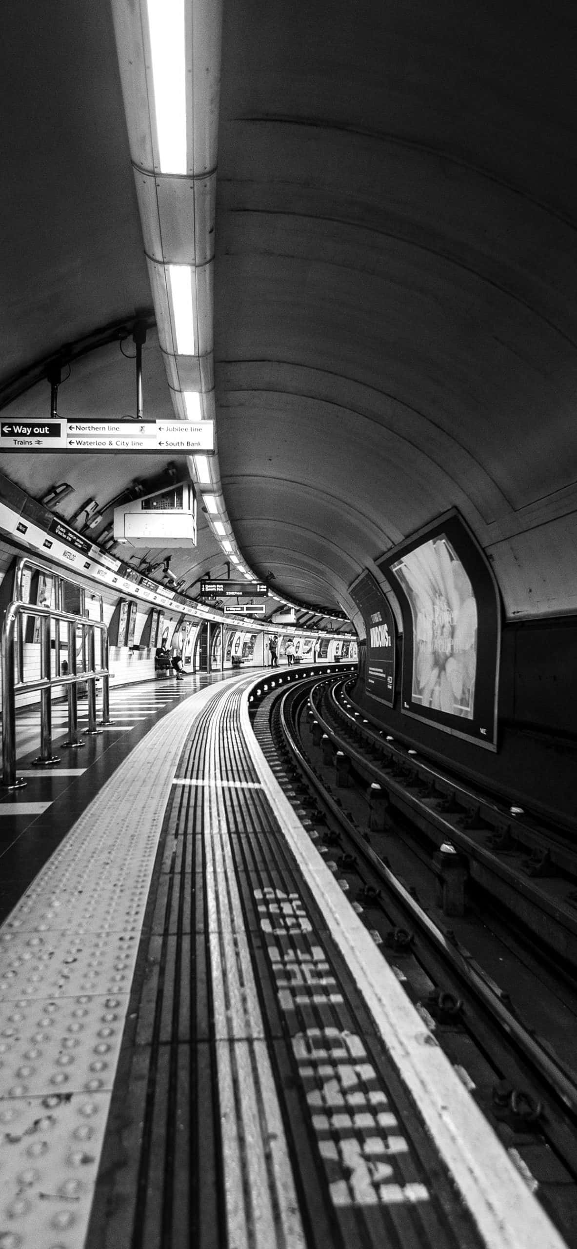 Sort og hvid Waterloo Station Spor Wallpapers