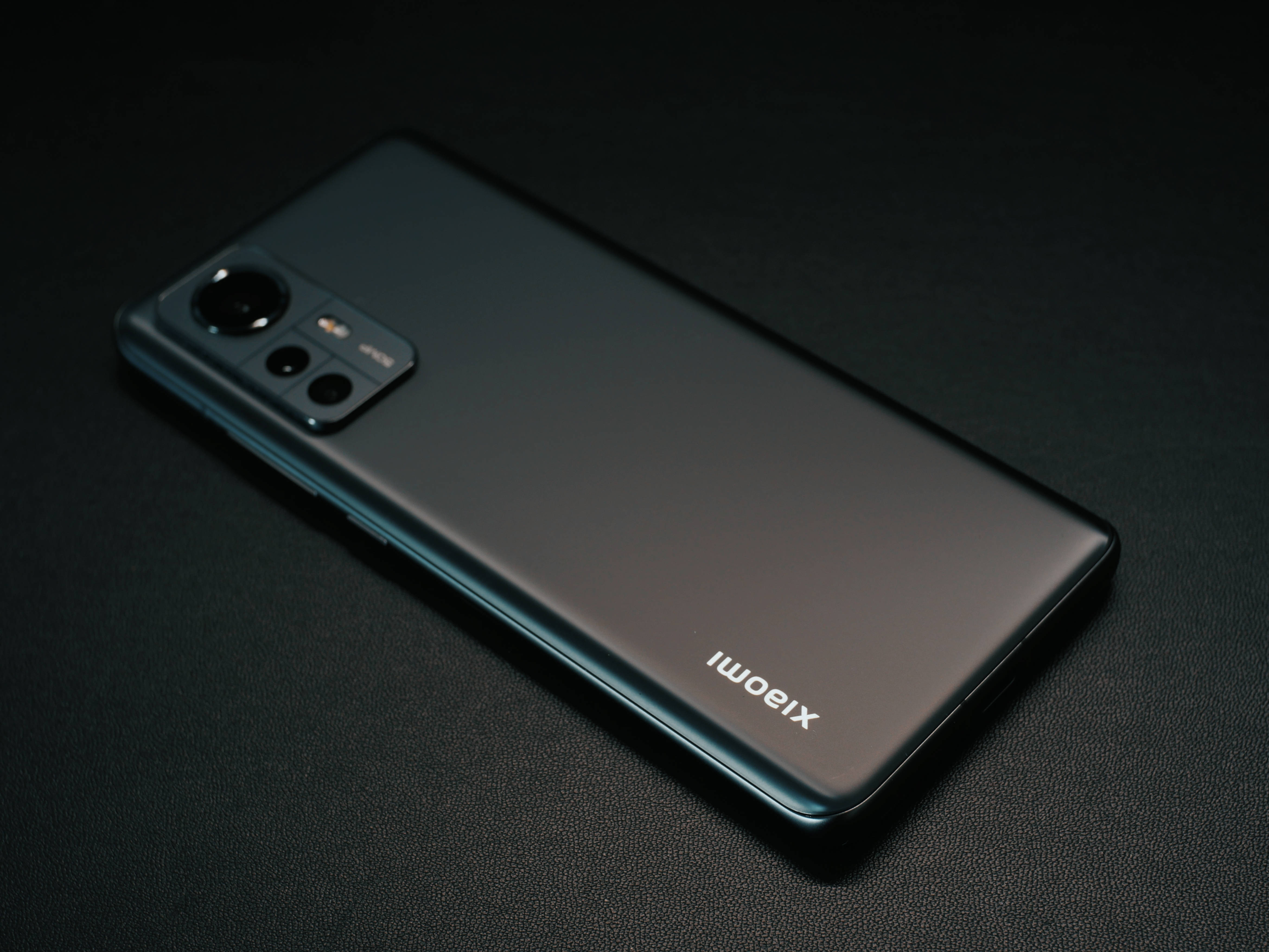 Sort Xiaomi-telefon Wallpapers
