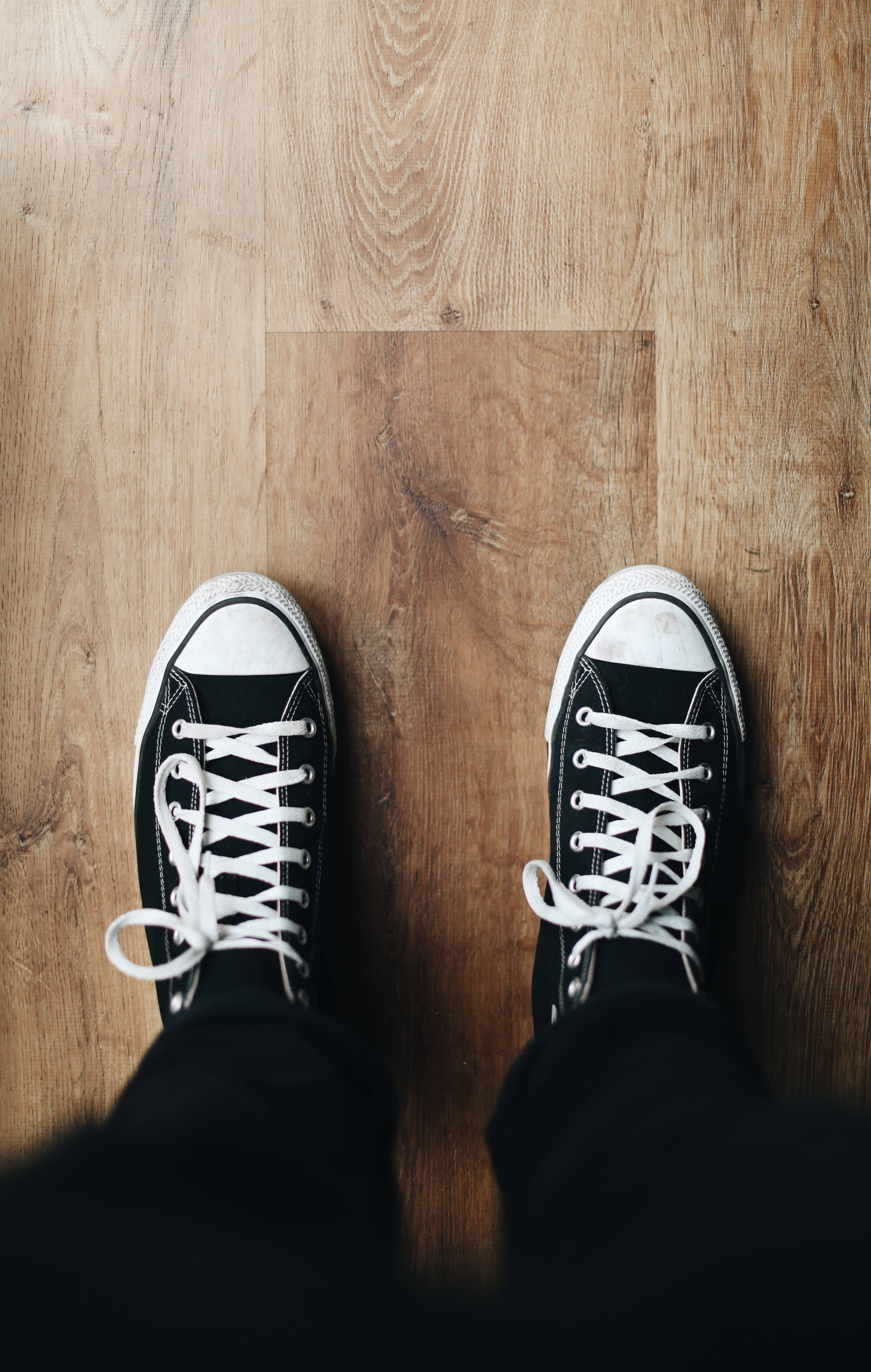 Sorte Converse Sneakers Wallpapers