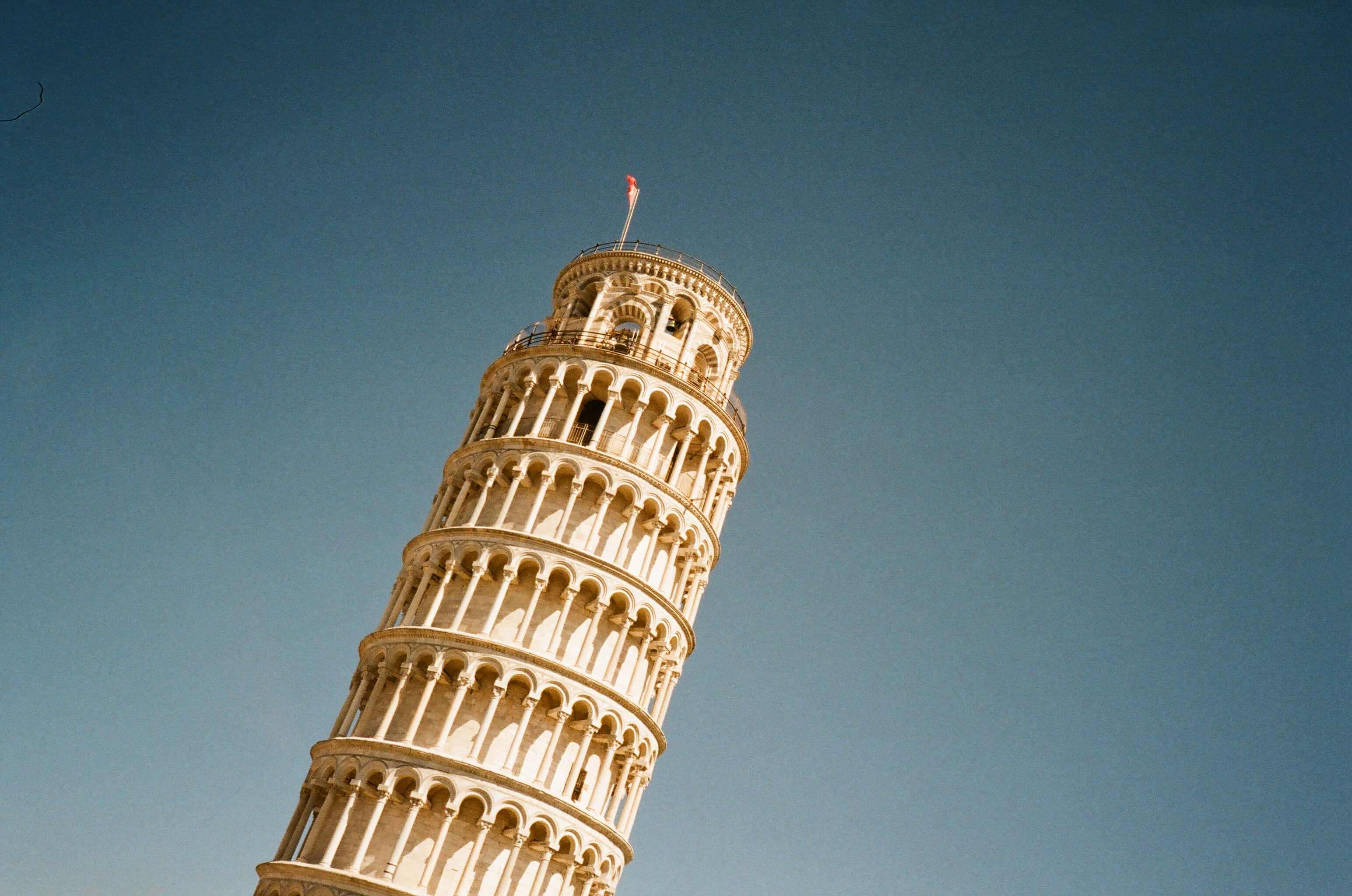 Æstetisk fotografi af Det Skæve Tårn i Pisa Wallpapers
