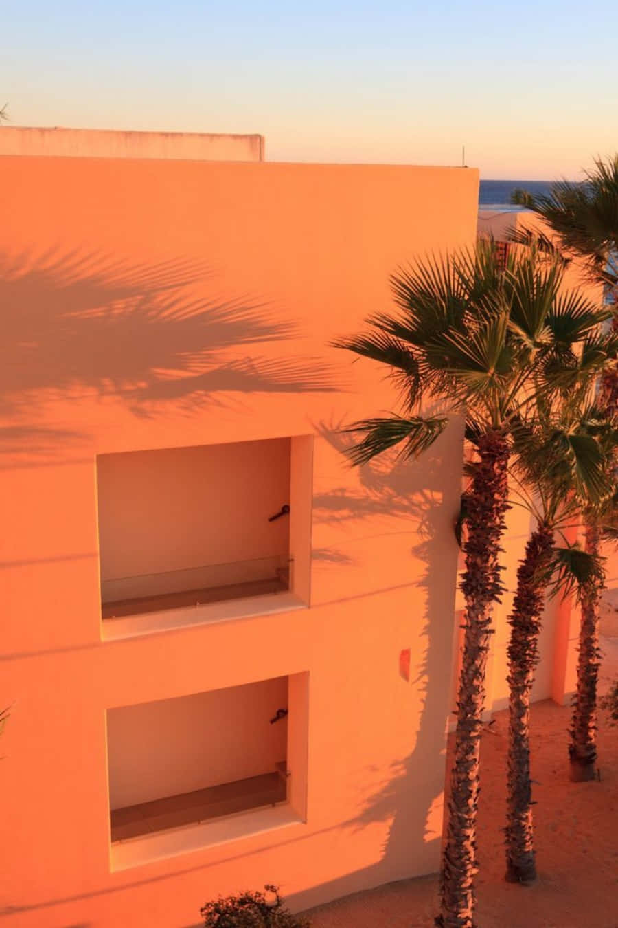 Æstetisk orange tapet mod mørk baggrund Wallpapers