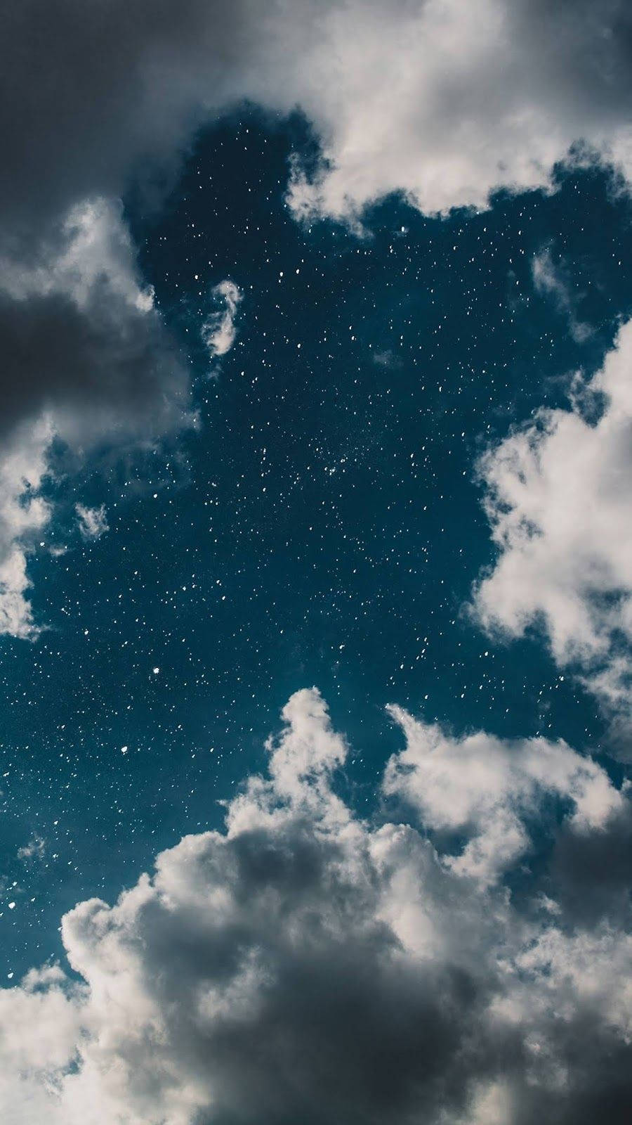Stjerneklar blå himmel Wallpapers