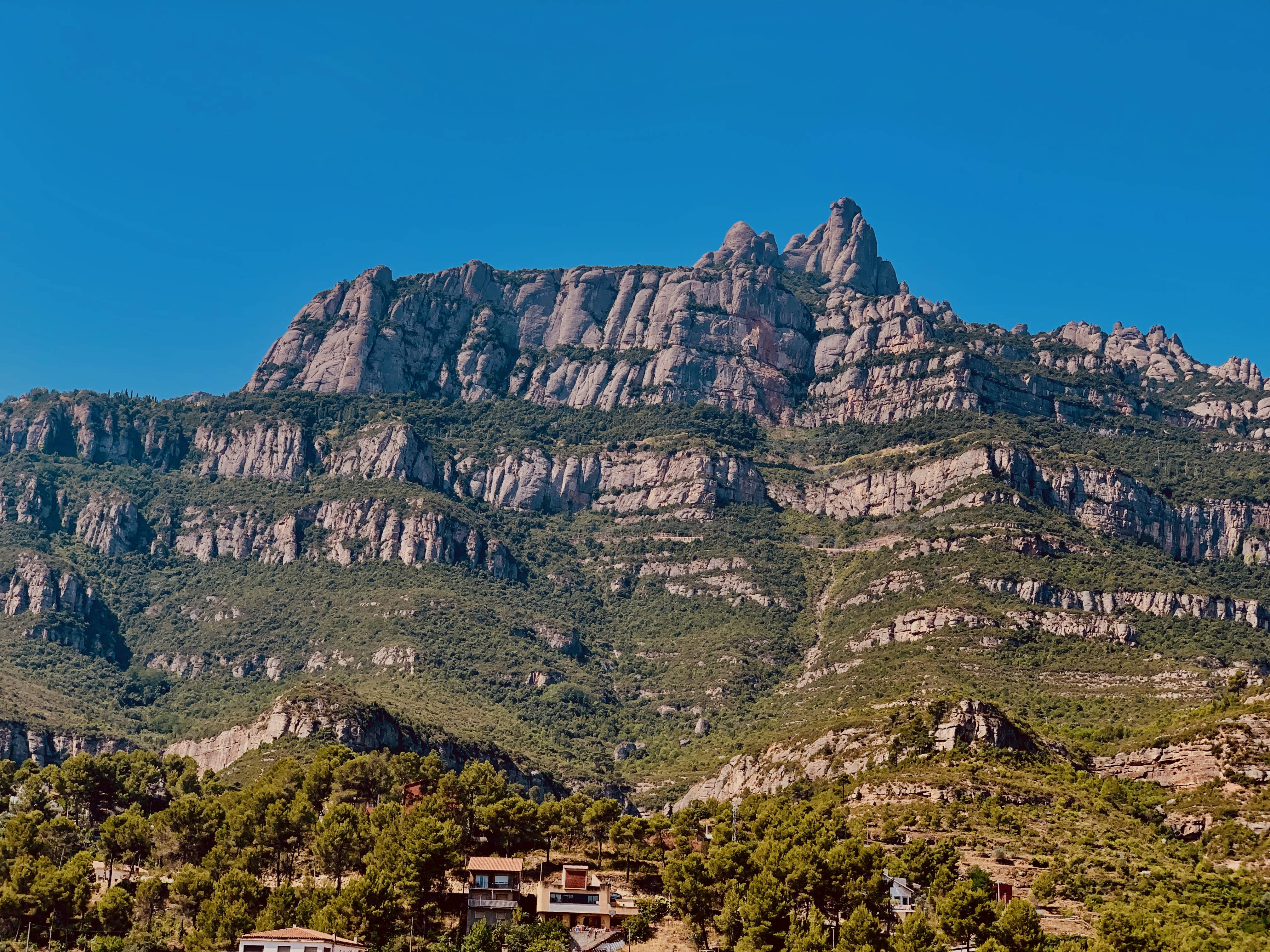 Store Montserrat-plette Wallpapers