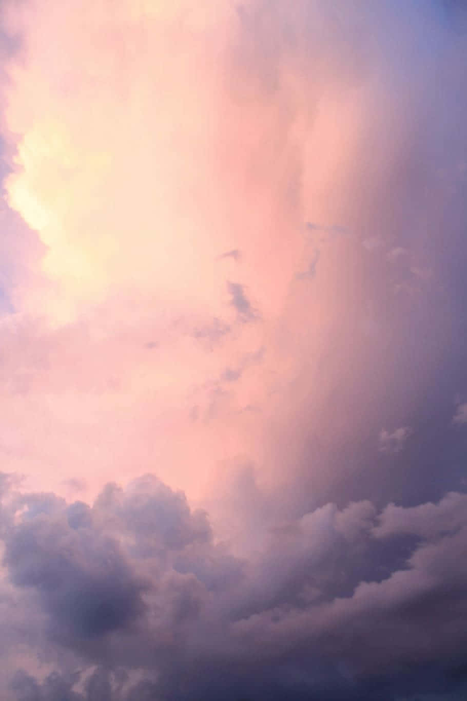 Svæv over skyerne og find din æstetik Wallpapers