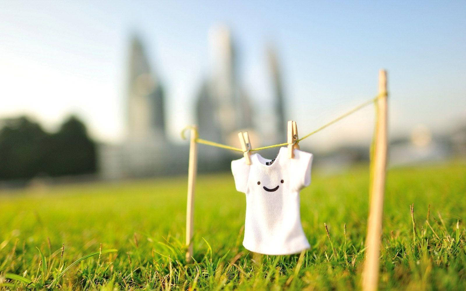 T-shirt Smil Sød Skrivebord Wallpapers