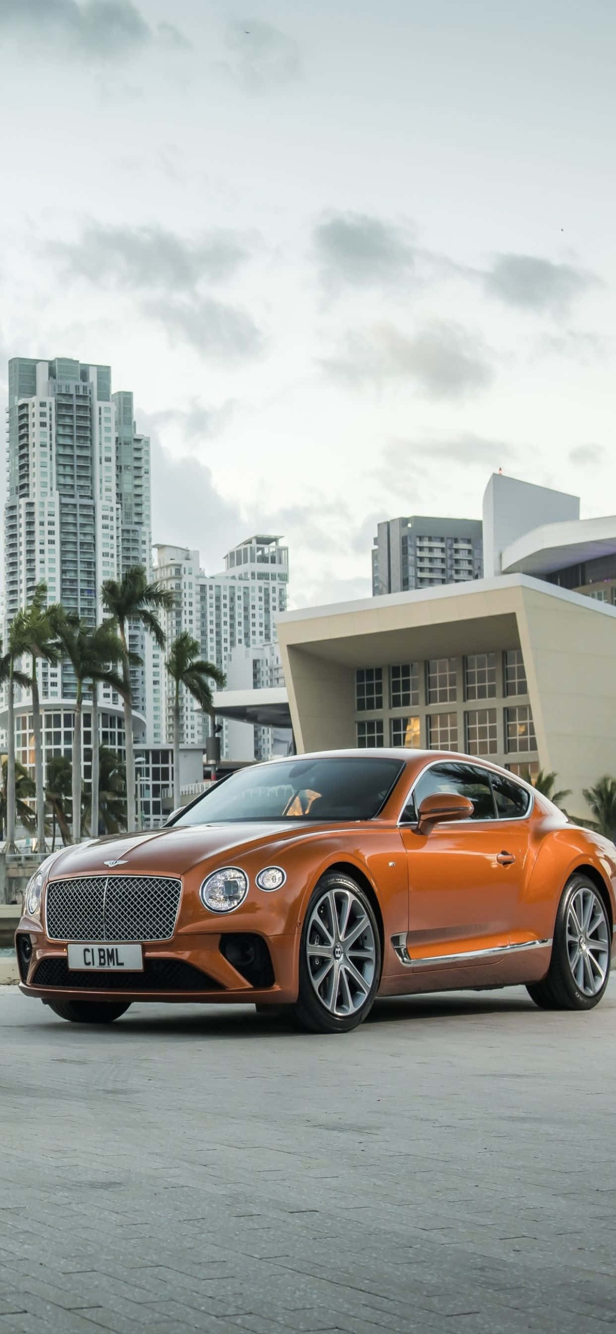 Tag luksus til næste niveau med iPhone Xs Max Bentley Wallpapers