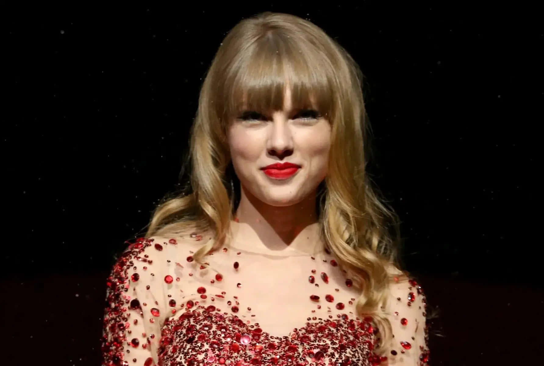 Taylor Swift i rød kjole baggrund Wallpapers