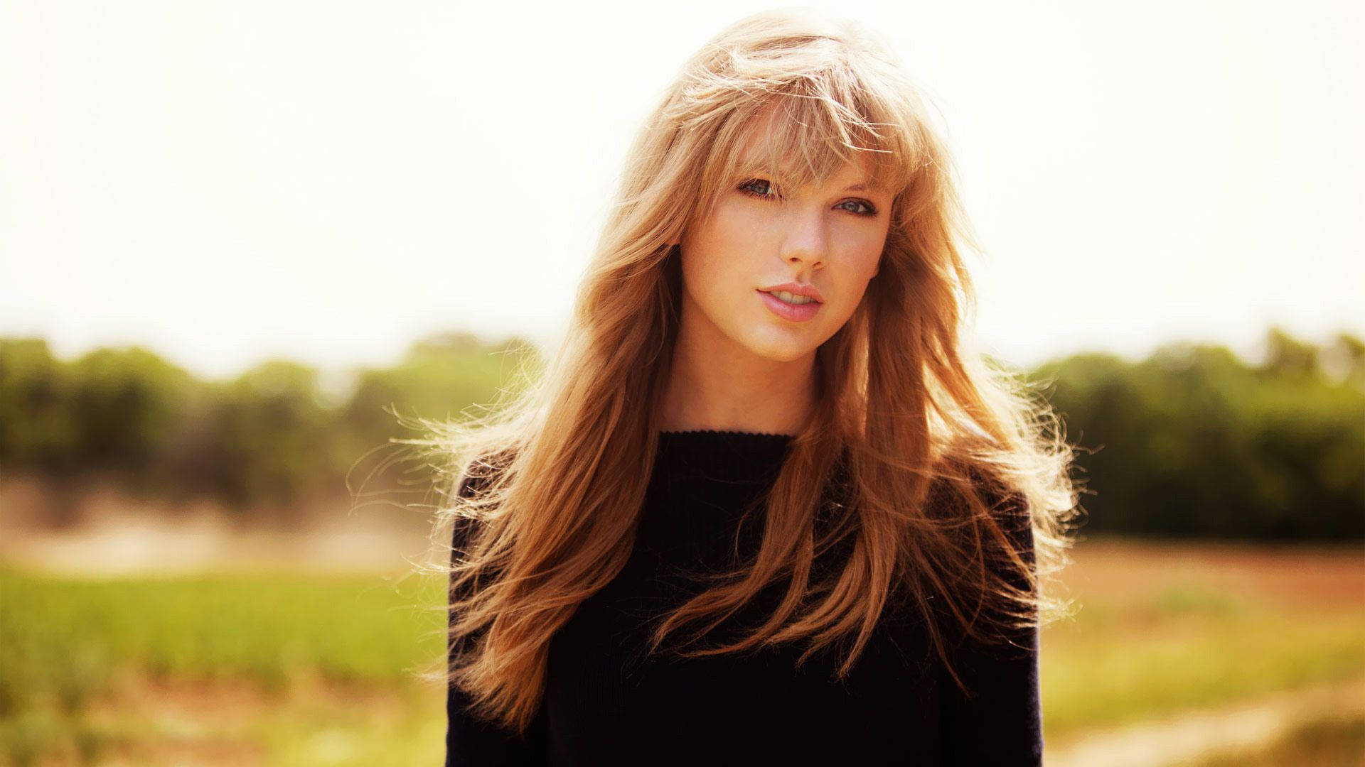 Taylor Swift under solen foto wallpaper. — Taylor Swift Wallpapers